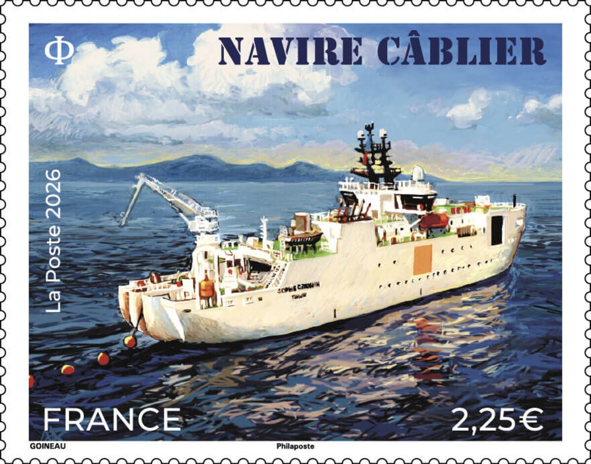 France - Cable Ship France - Cable Ship