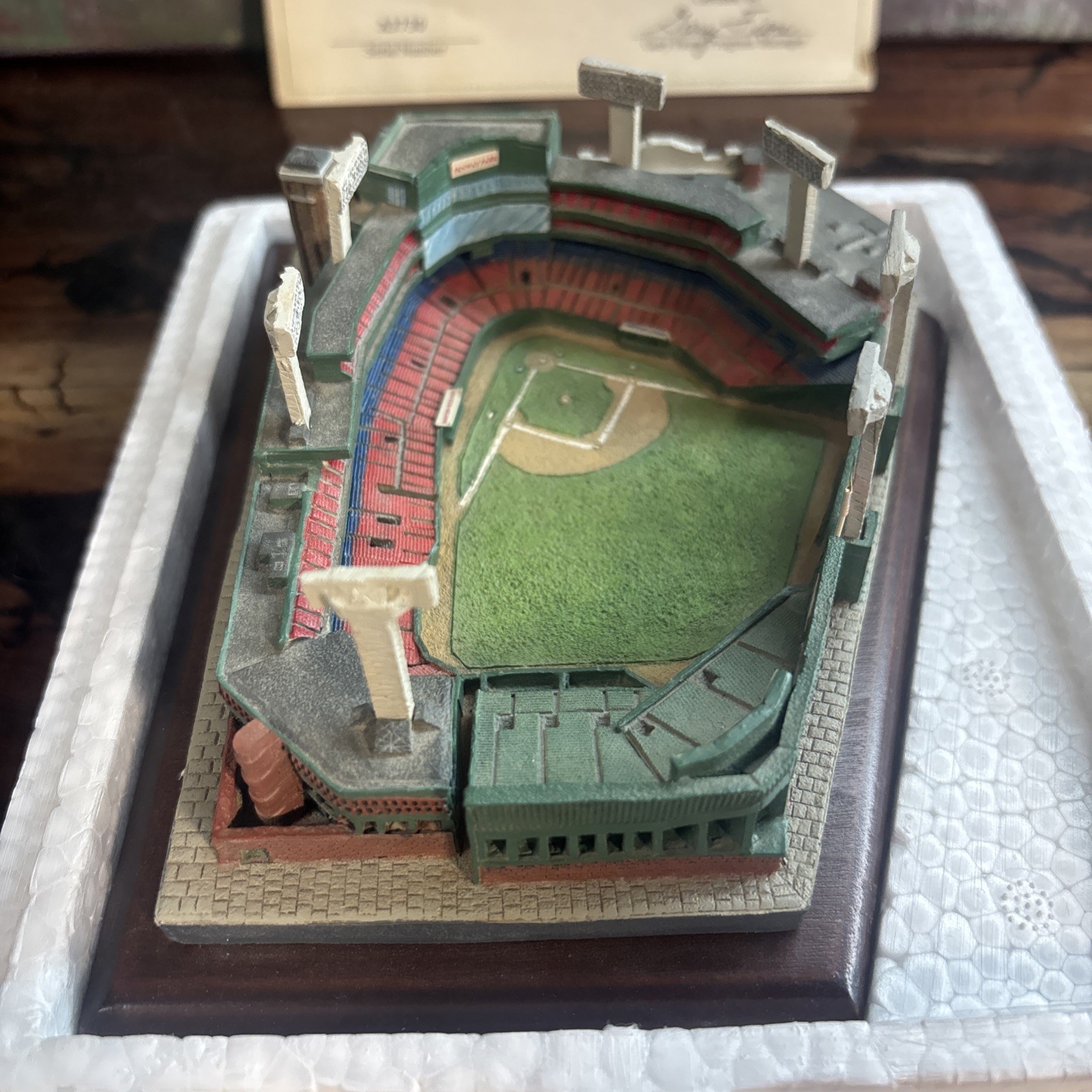 Danbury Mint Deluxe Fenway Park Boston Red Sox Stadium W/ Original Box & COA Danbury Mint Deluxe Fenway Park Boston Red Sox Stadium W/ Original Box & COA