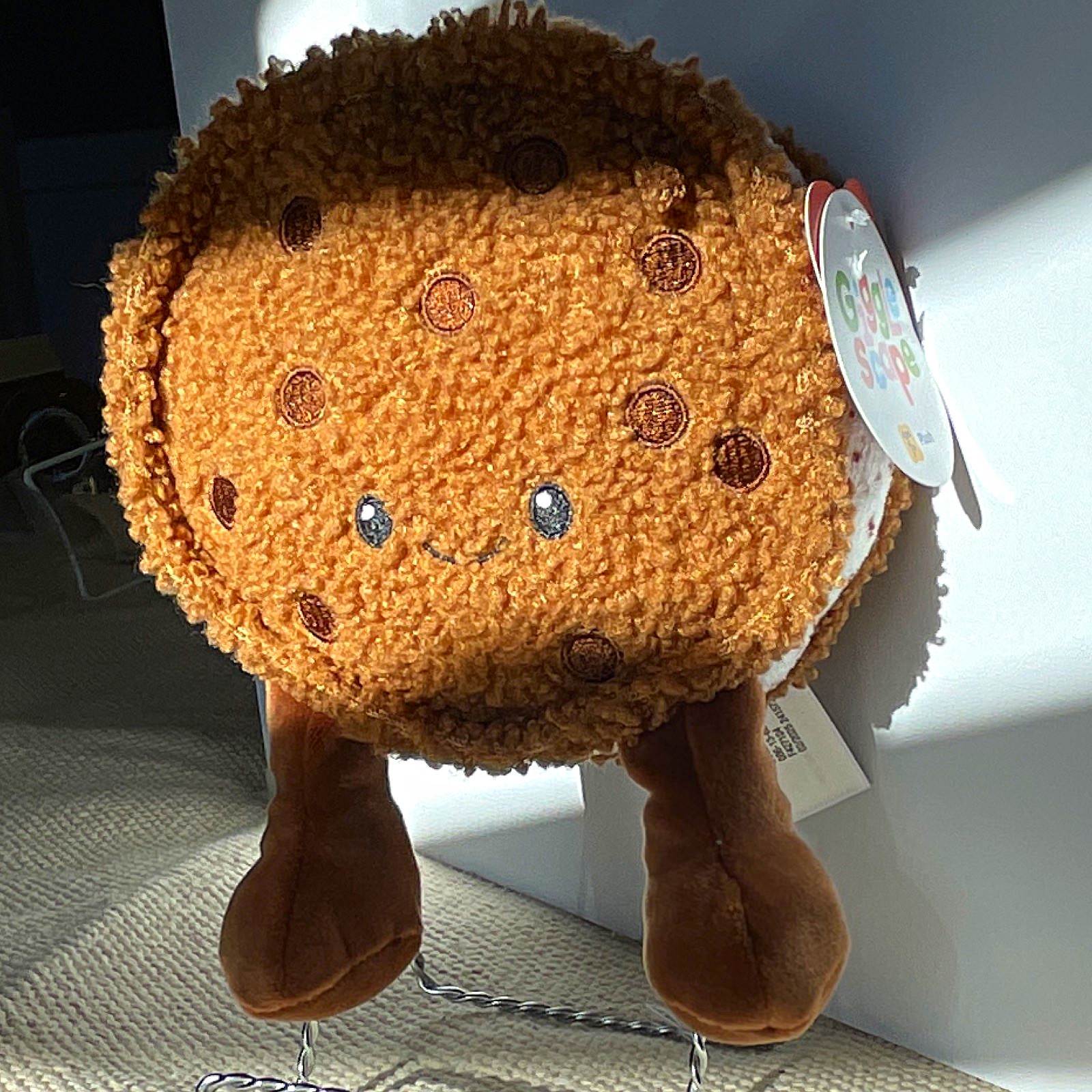 Gigglescape Cookie Plush Stuffed Toy Brown/White Small With Tags Age 1+ 3028 Gigglescape Cookie Plush Stuffed Toy Brown/White Small With Tags Age 1+ 3028