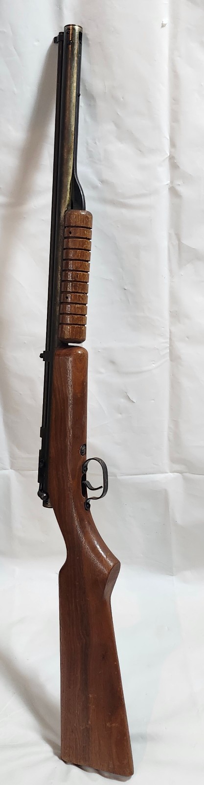 Vintage Benjamin Franklin Model 312 22 Caliber Multi-Pump Pellet Rifle Working