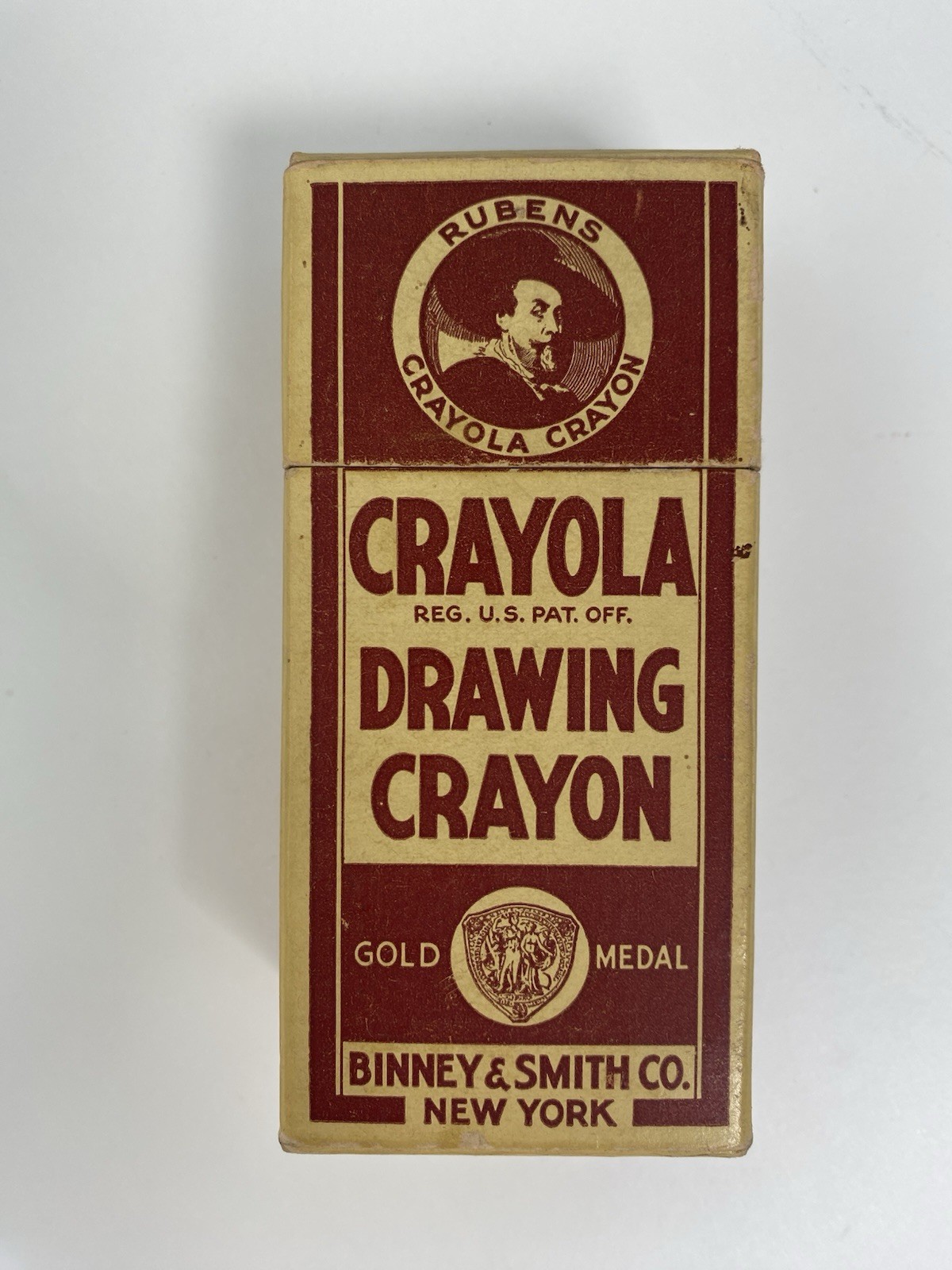 Vintage 1930’s 1940’s Rubens Crayola Drawing Crayon No.24 w/ Original Crayons Vintage 1930’s 1940’s Rubens Crayola Drawing Crayon No.24 w/ Original Crayons