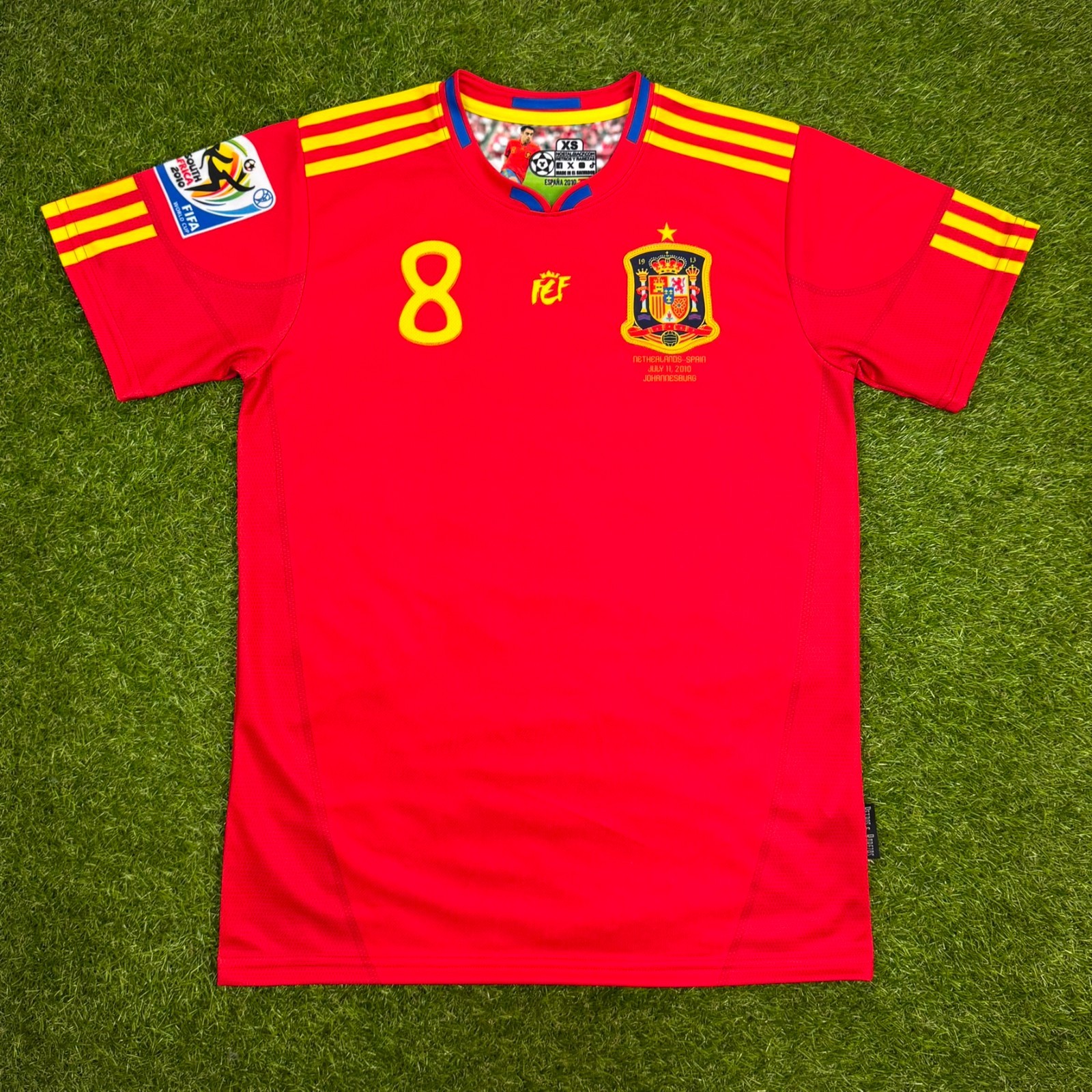 España, Men's Retro Soccer Jersey, 2010 (La Roja) (Tallaje Americano)