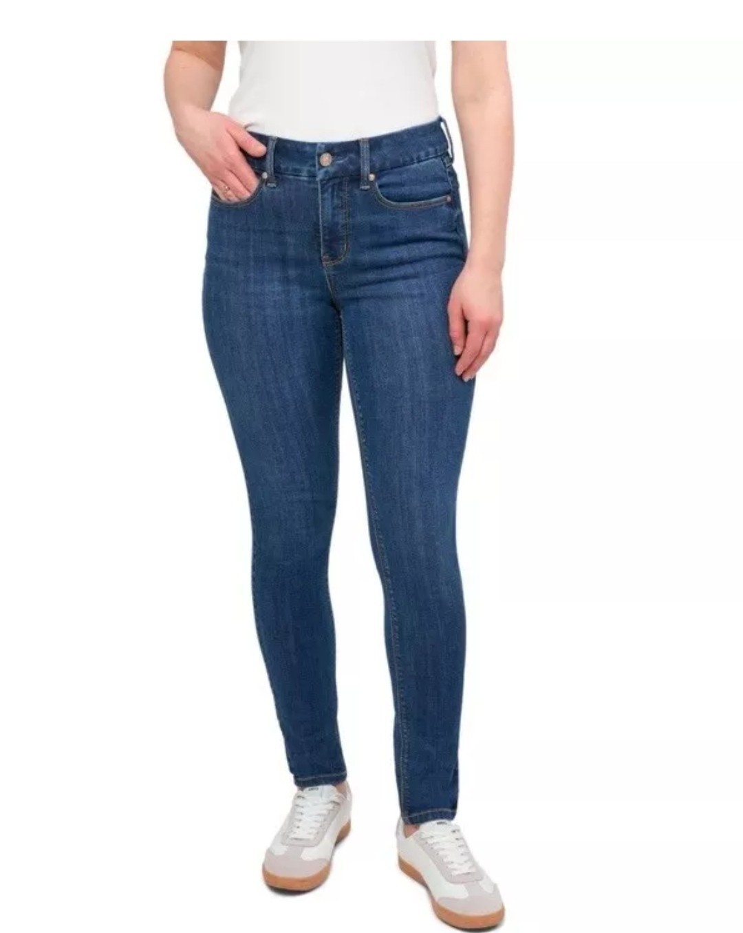 Seven7 High-Rise Skinny Jean Size 6 Argon Seven7 High-Rise Skinny Jean Size 6 Argon