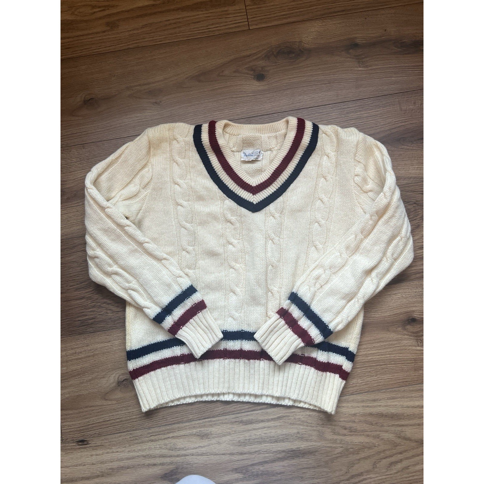 Vtg 60s Pandora Cricket Sweater 100% Pure Virgin Wool Cable Knit Cream Navy Red