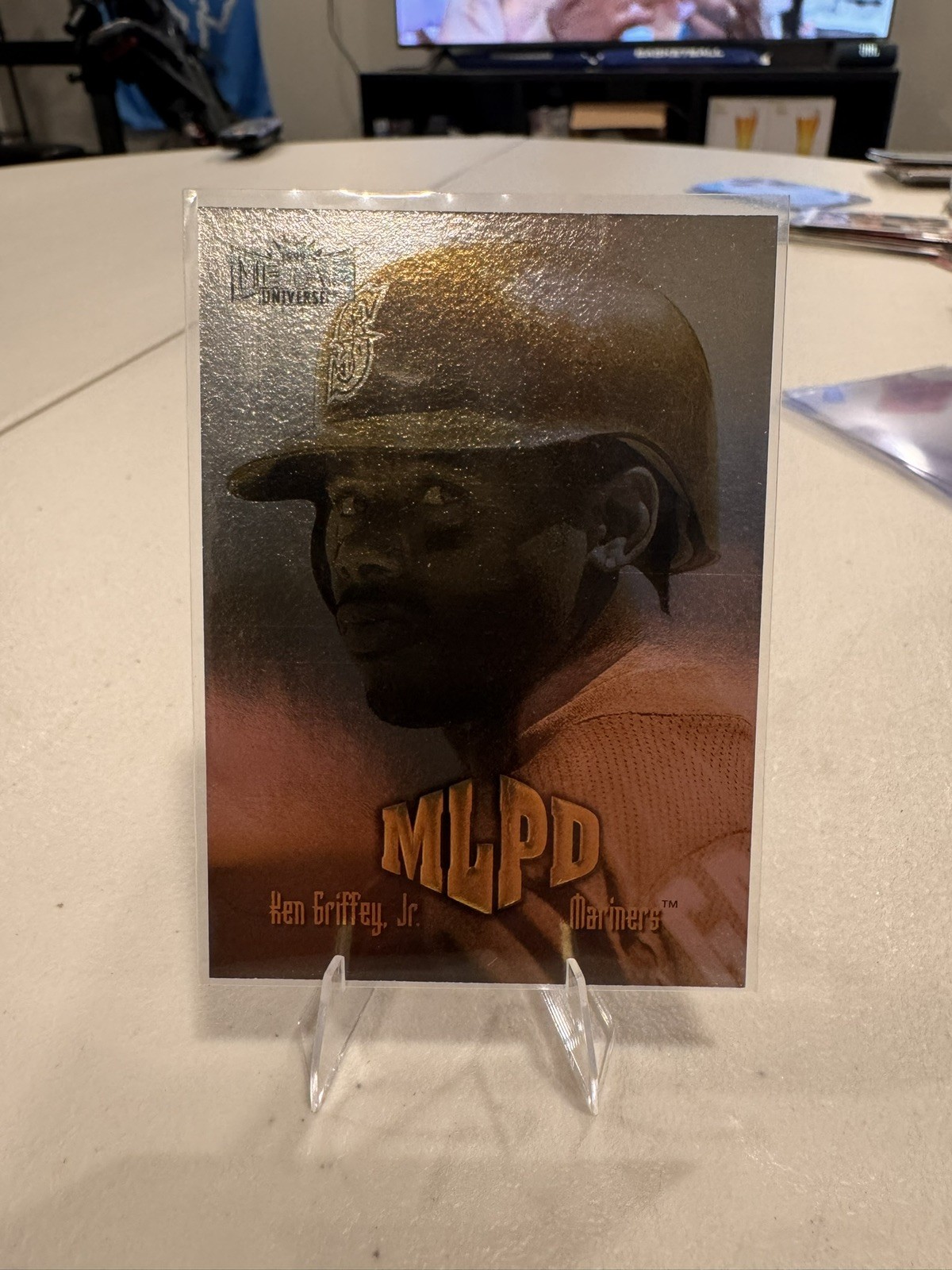 1999 Skybox Metal Universe#273 MLPD Ken Griffey Jr Seattle Mariners Rare VTG 1999 Skybox Metal Universe#273 MLPD Ken Griffey Jr Seattle Mariners Rare VTG