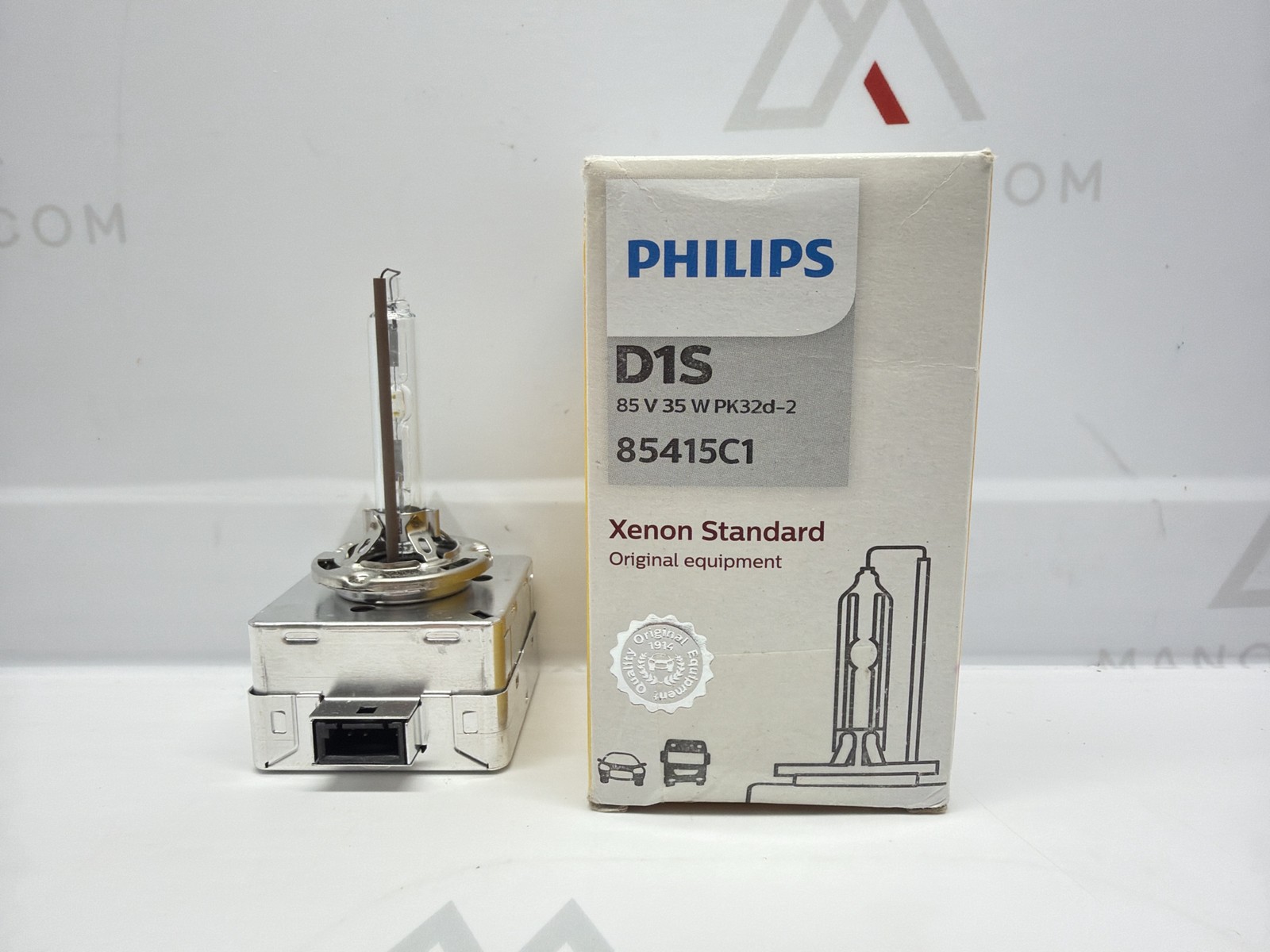Philips D1S Standard Authentic Xenon HID Headlight Bulb, 1 Pack Philips D1S Standard Authentic Xenon HID Headlight Bulb, 1 Pack