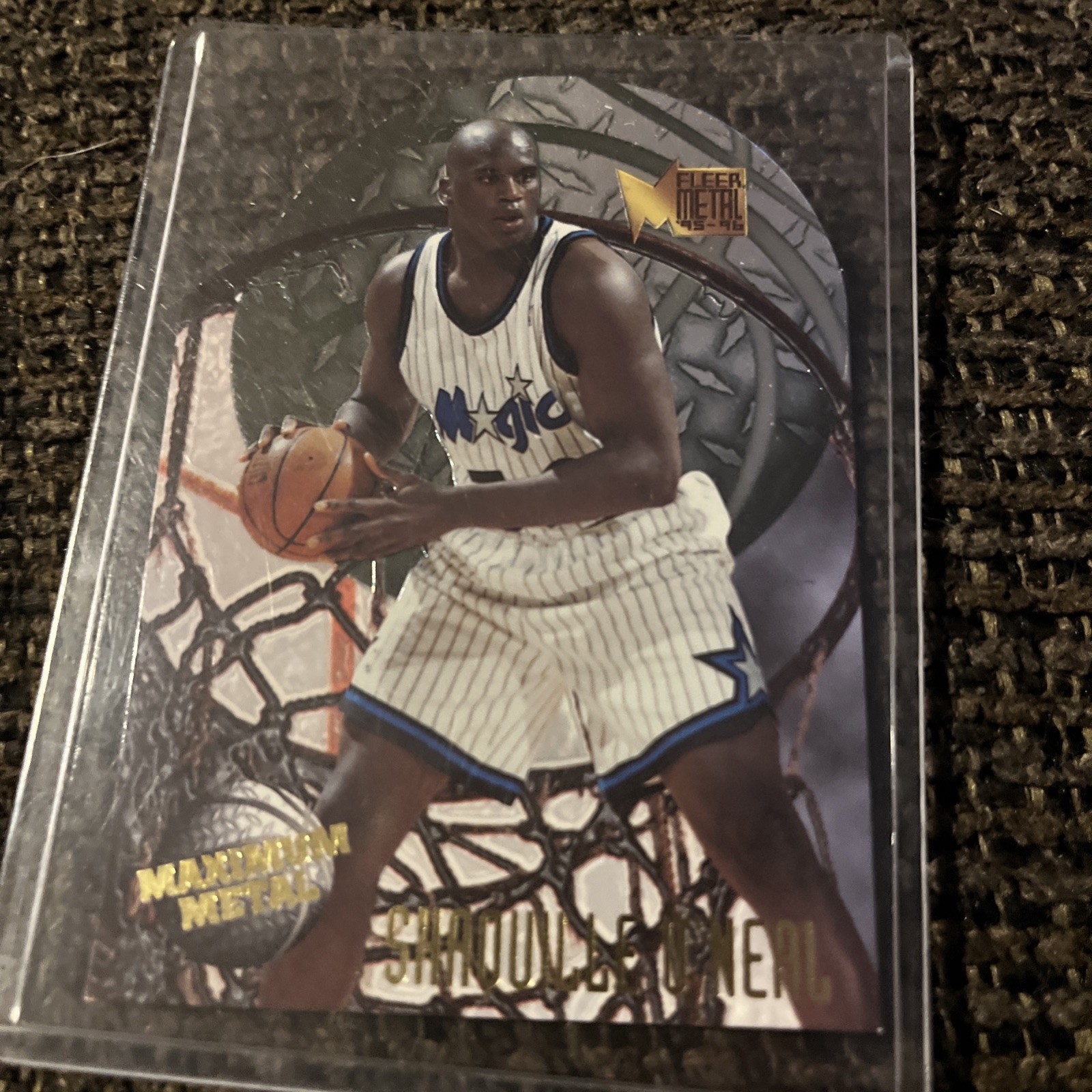 1995 Fleer Metal Shaquille O’Neal Maximum Metal Die Cut Magic 1995 Fleer Metal Shaquille O’Neal Maximum Metal Die Cut Magic