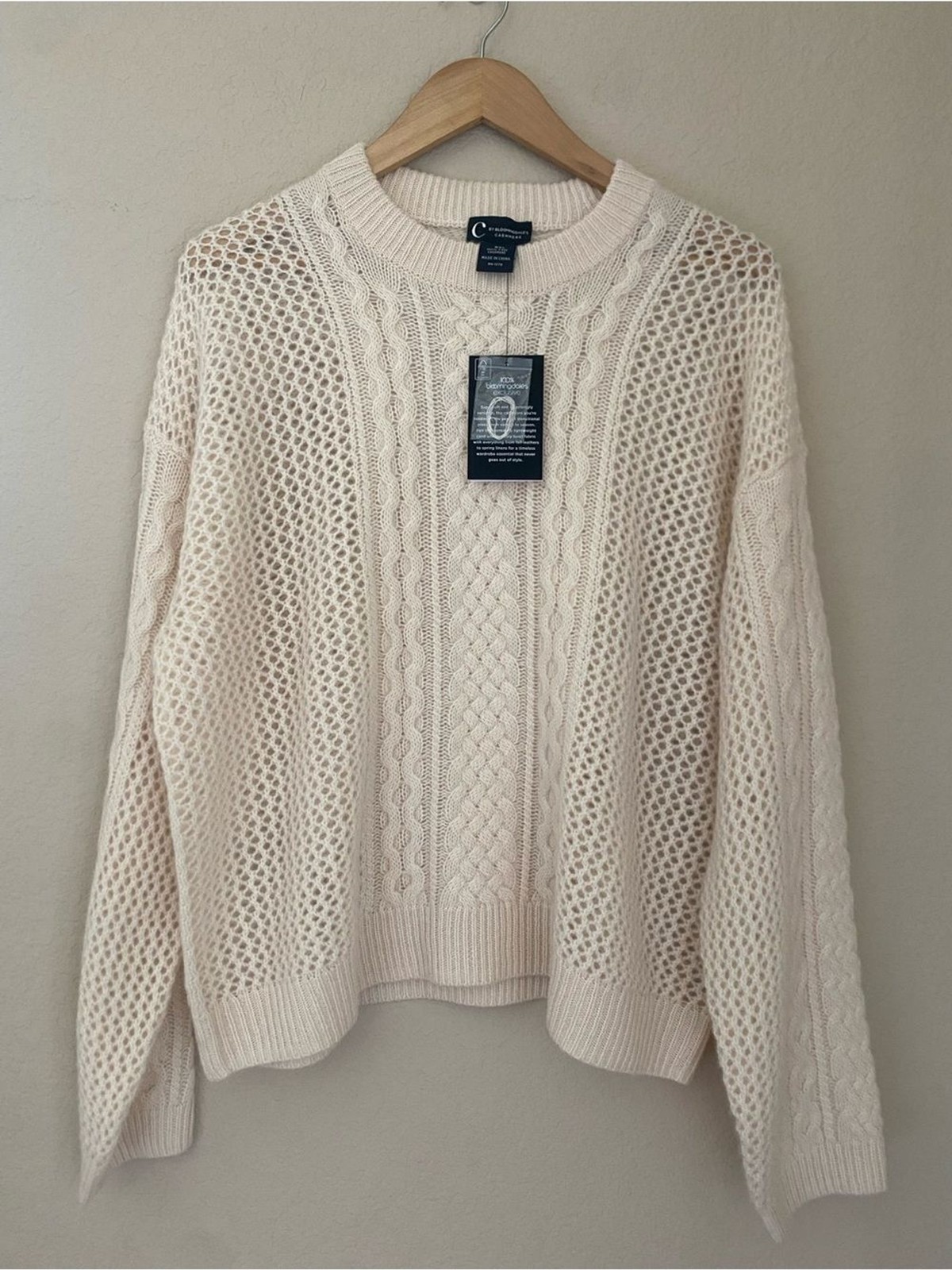 C by Bloomingdale’s 100% Cashmere XXL Cream Open-Knit Cable Crewneck Sweater C by Bloomingdale’s 100% Cashmere XXL Cream Open-Knit Cable Crewneck Sweater