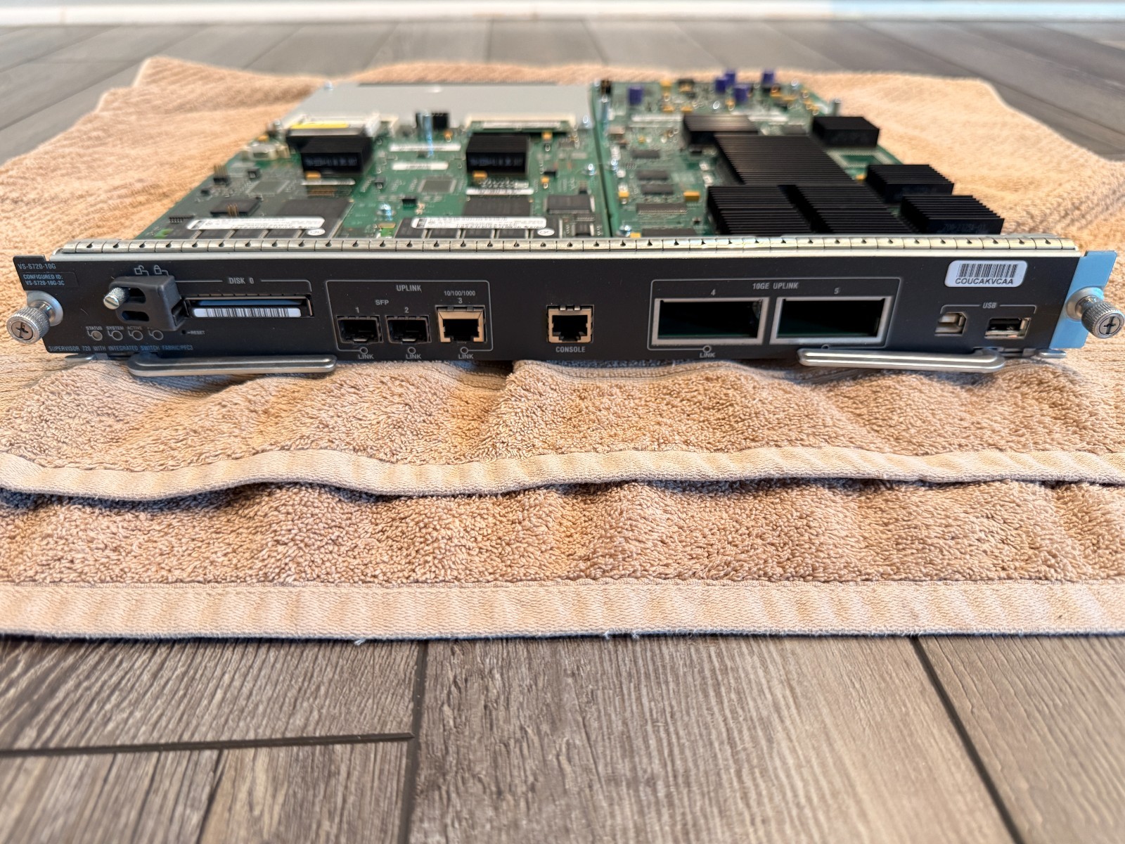 Cisco VS-S720-10G Supervisor Engine 720 10GE Open Box Excellent Condition Cisco VS-S720-10G Supervisor Engine 720 10GE Open Box Excellent Condition