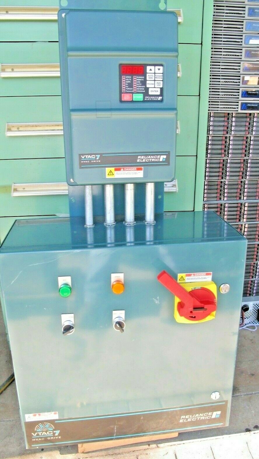 Reliance Electric 25G4260 VTAC7 GV3000/SE 25HP HVAC Drive 25 HP 25H4160 460V 37A