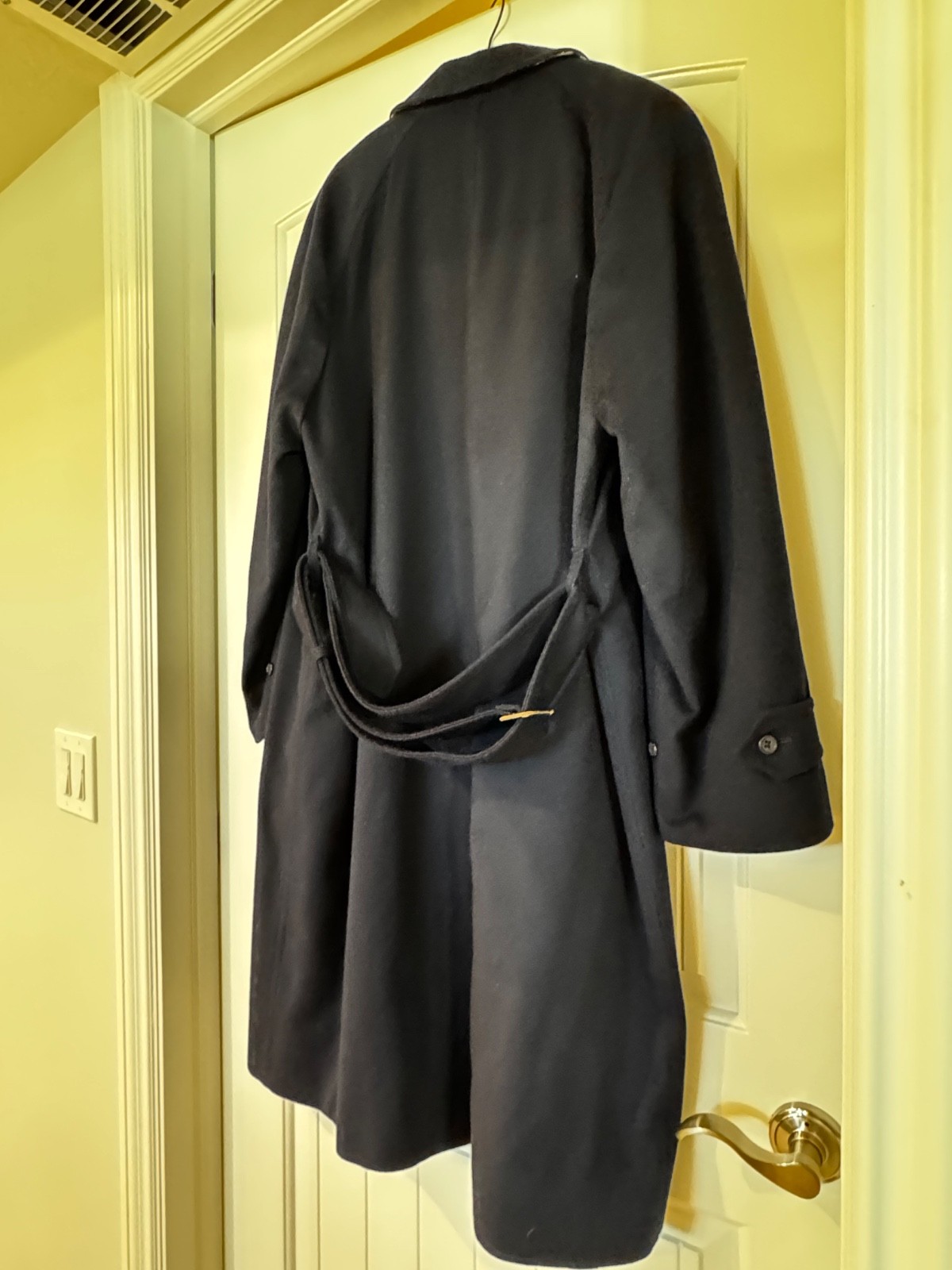 Vintage Burberrys Nova Check Wool & Alpaca Navy Men\'s Coat