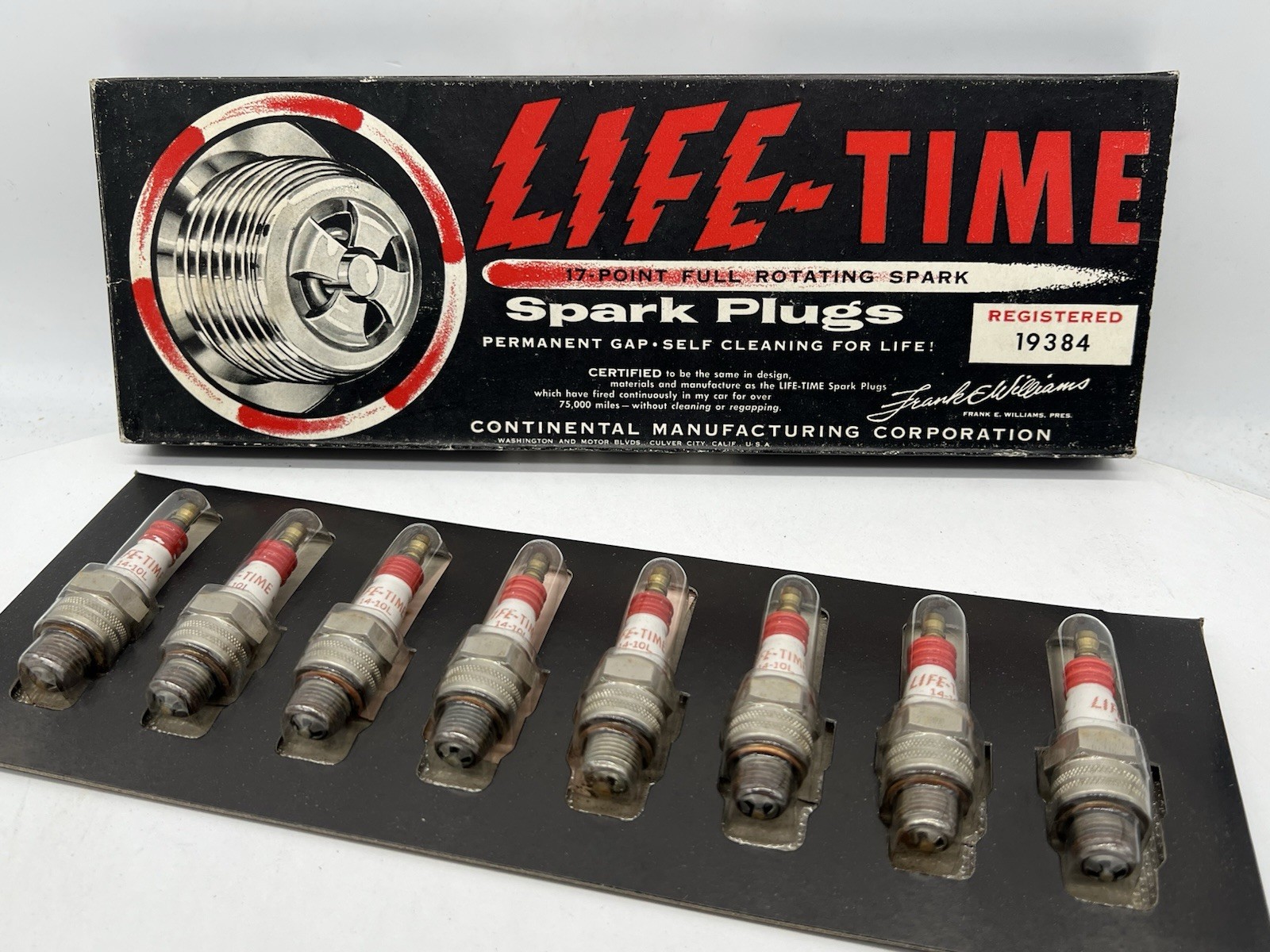 Vintage Life-Time Continental 8 Piece Spark Plug Set 17 Point Fill Rotating NOS