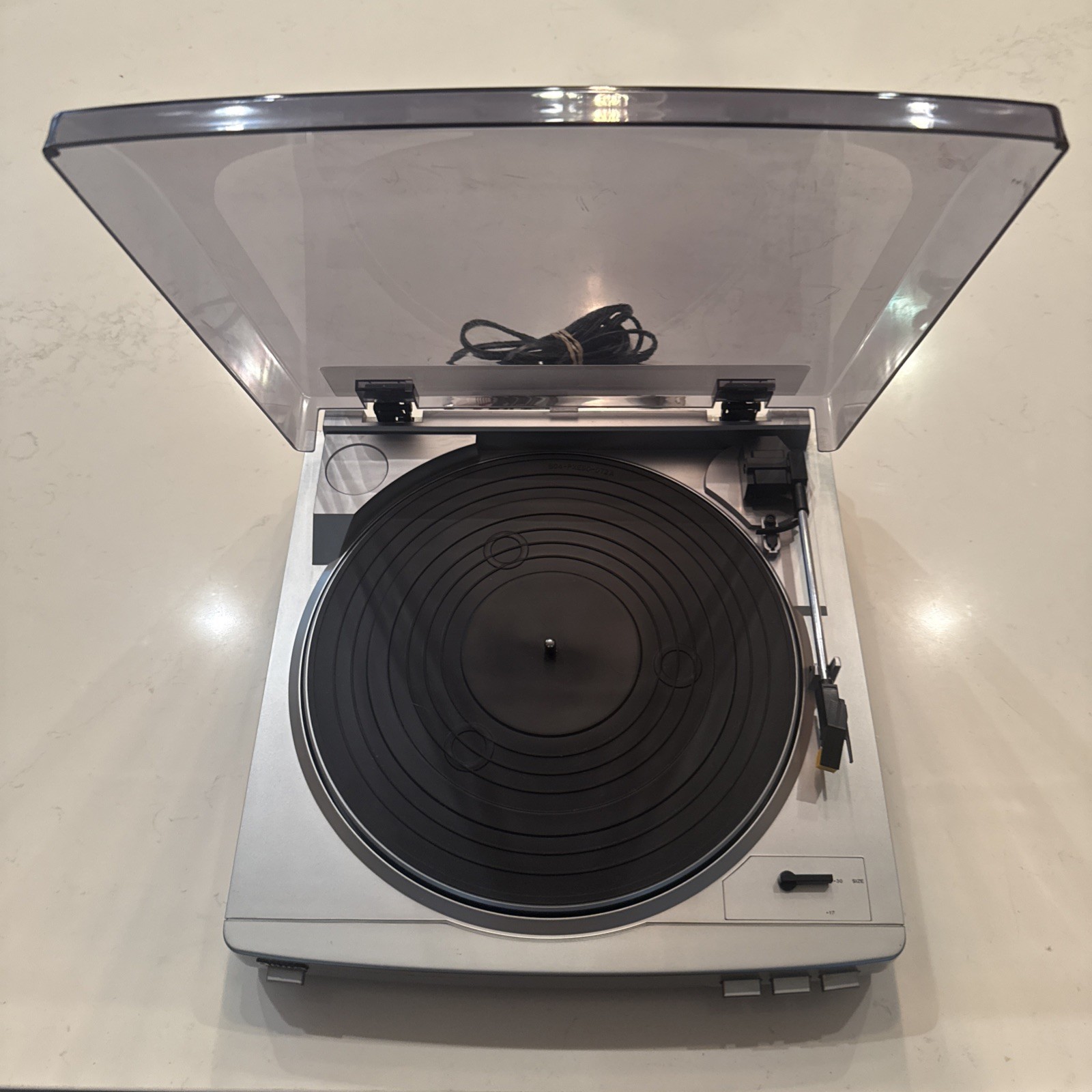 Vtg Aiwa Stereo Full Automatic Turntable System PX-E860. FULLY TESTED. Works. Vtg Aiwa Stereo Full Automatic Turntable System PX-E860. FULLY TESTED. Works.