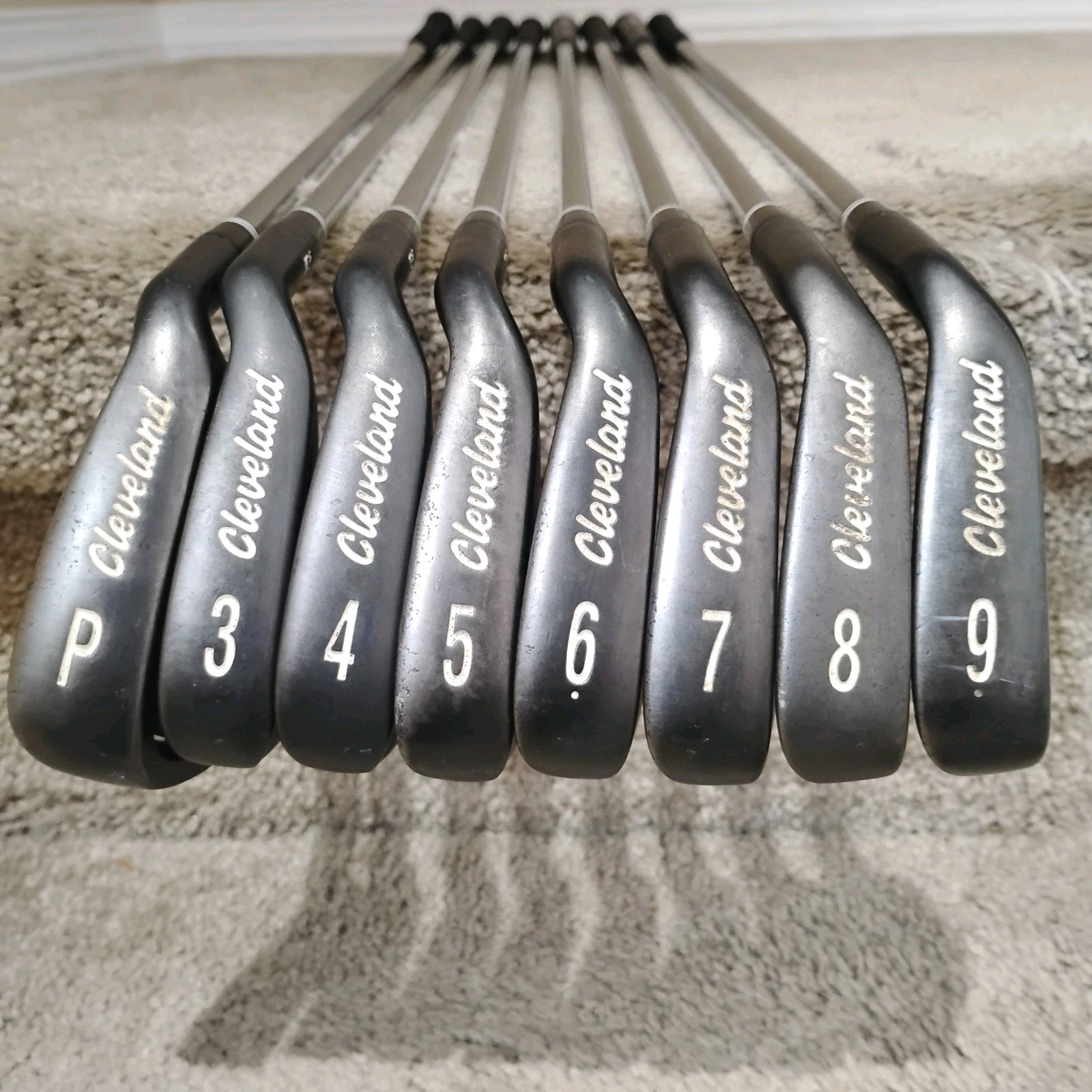 CLEVELAND Tour Action TA5 GunMetal 3-PW RH Stiff Flex Iron Set, Excellent Clean CLEVELAND Tour Action TA5 GunMetal 3-PW RH Stiff Flex Iron Set, Excellent Clean
