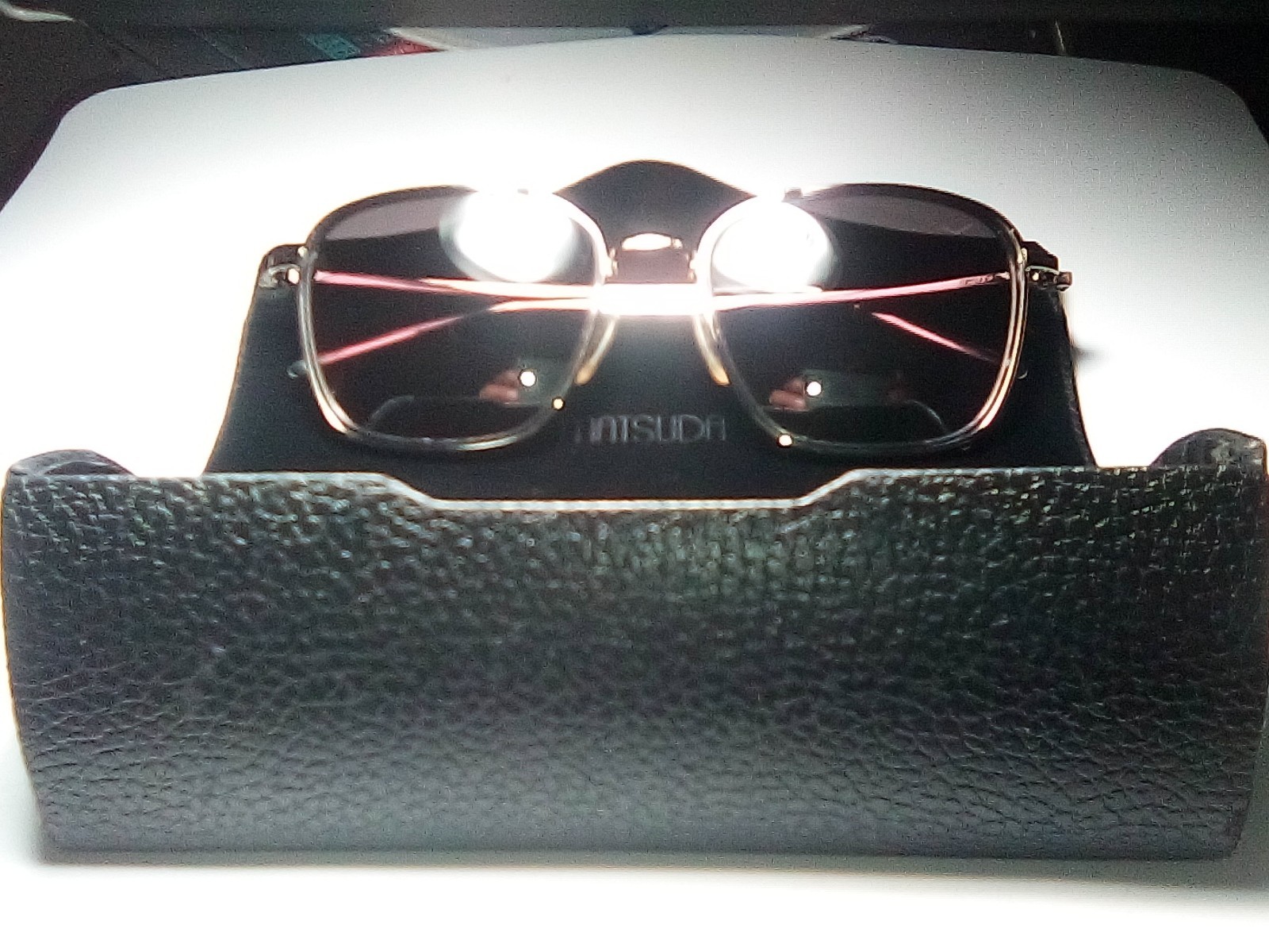 Matsuda M3065 Titanium-Paladium White Round Sunglasses(Uni-Sex)54 19 142. AS-IS.