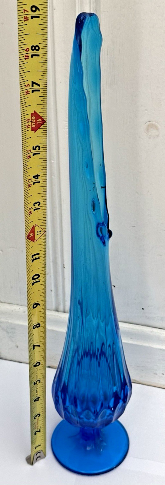 VTG 1960s Fenton Colonial Blue Thumbprint Swung Glass Vase Mid-Century, 19 VTG 1960s Fenton Colonial Blue Thumbprint Swung Glass Vase Mid-Century, 19