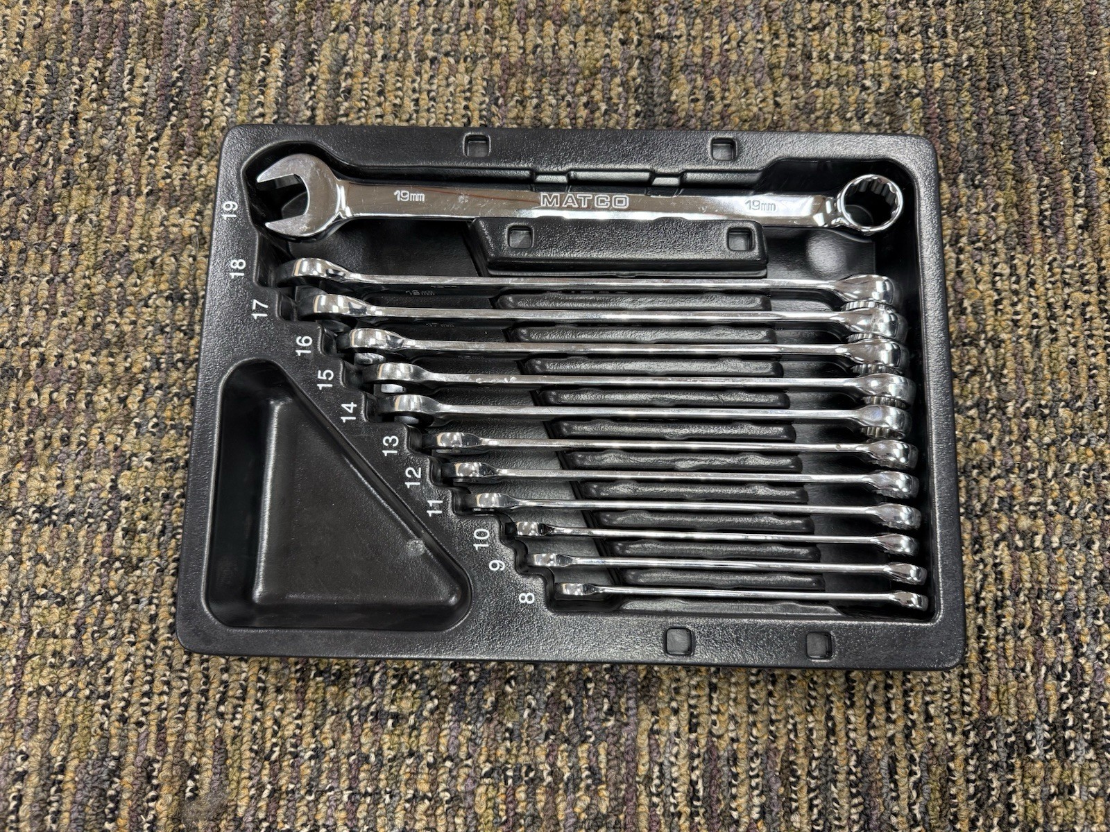 Matco Tools SMCWLM12 12-Piece Metric 12-Point Combination Wrench Set Matco Tools SMCWLM12 12-Piece Metric 12-Point Combination Wrench Set