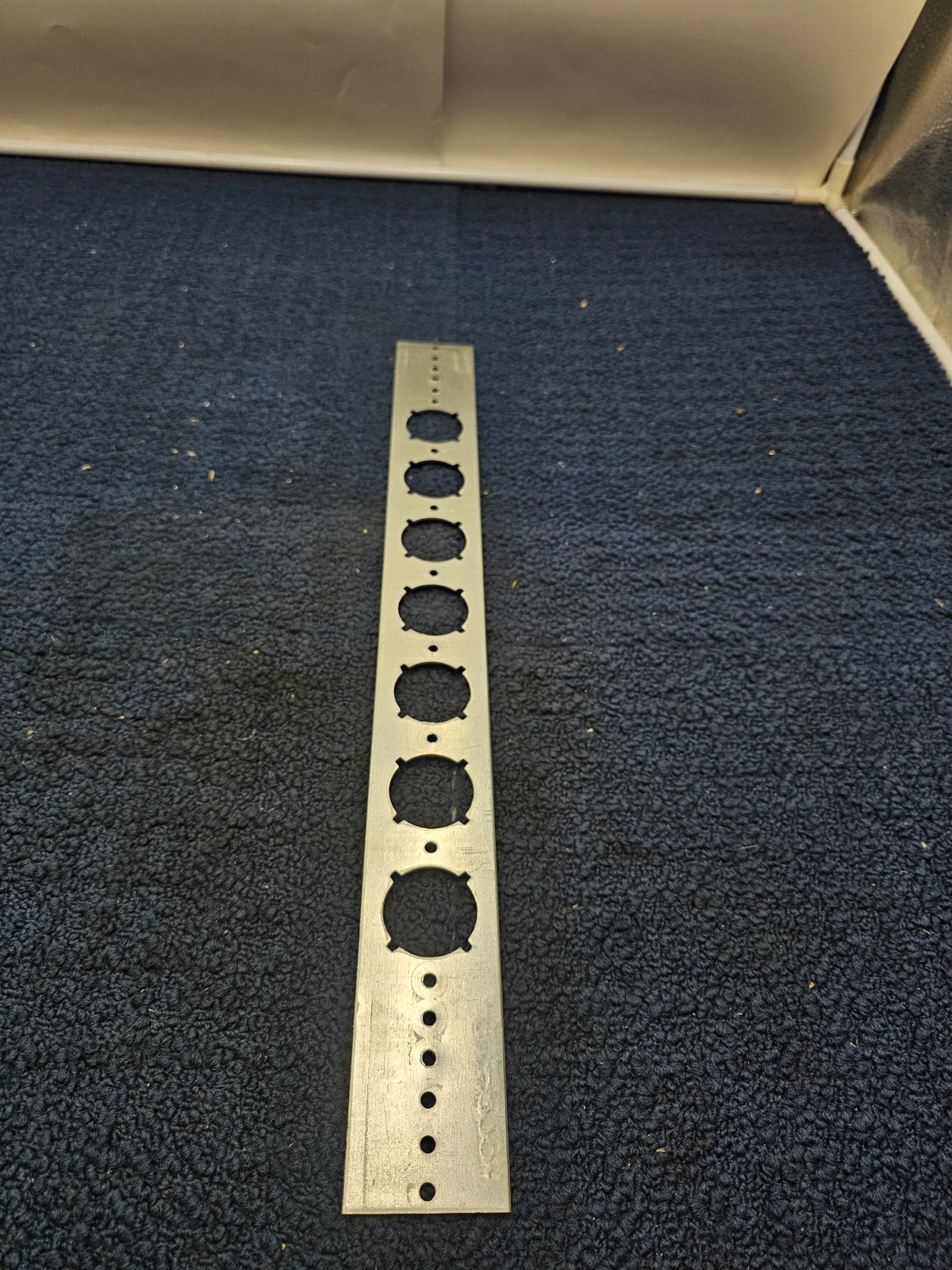 (QTY 7) HoldRite 103-18 19.50in x 2in Keyed Holes Galvanized Flat Bracket