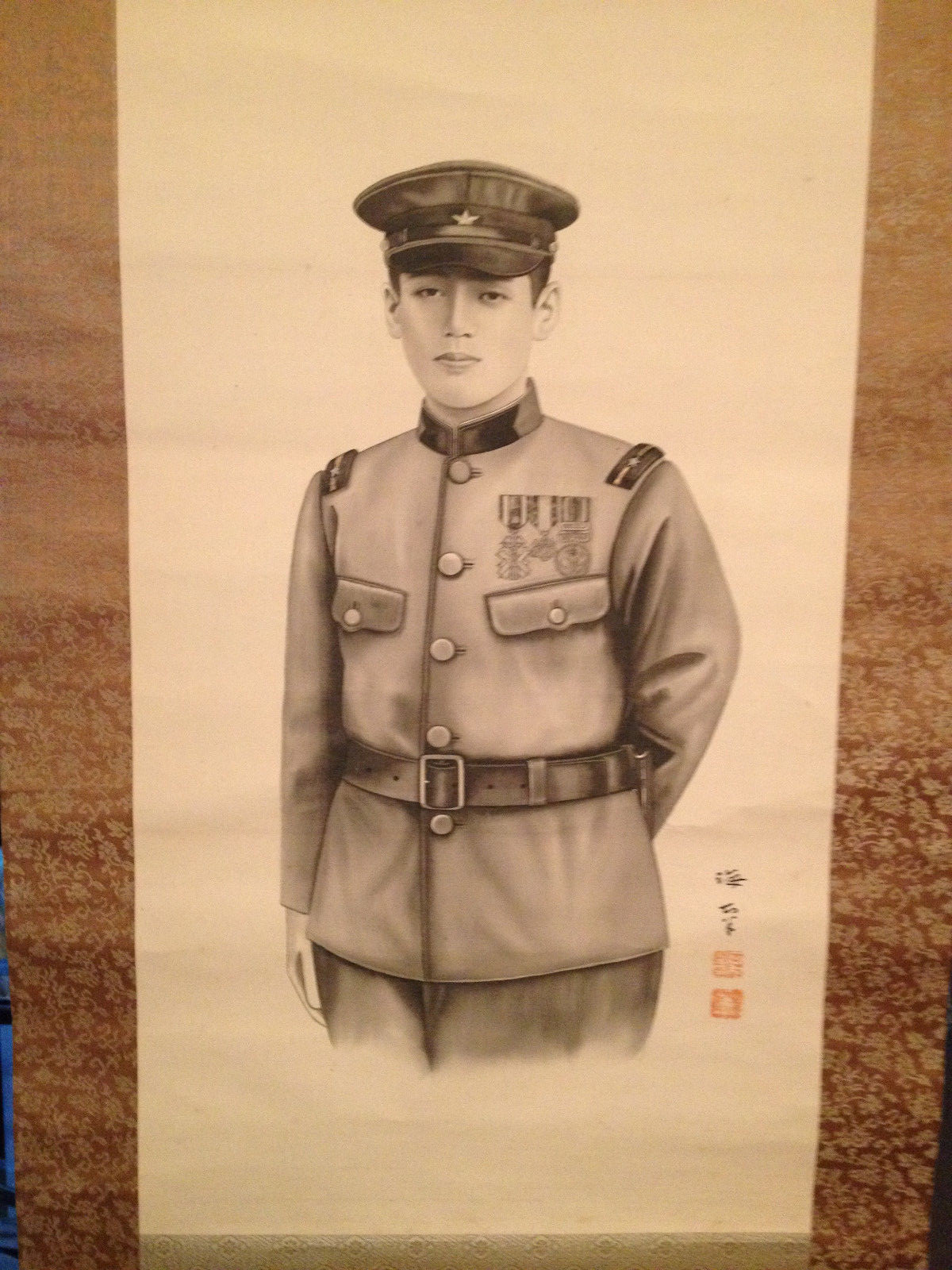 Vtg Possibly Antique Japanese Signed Scroll Painting of Military Official Man