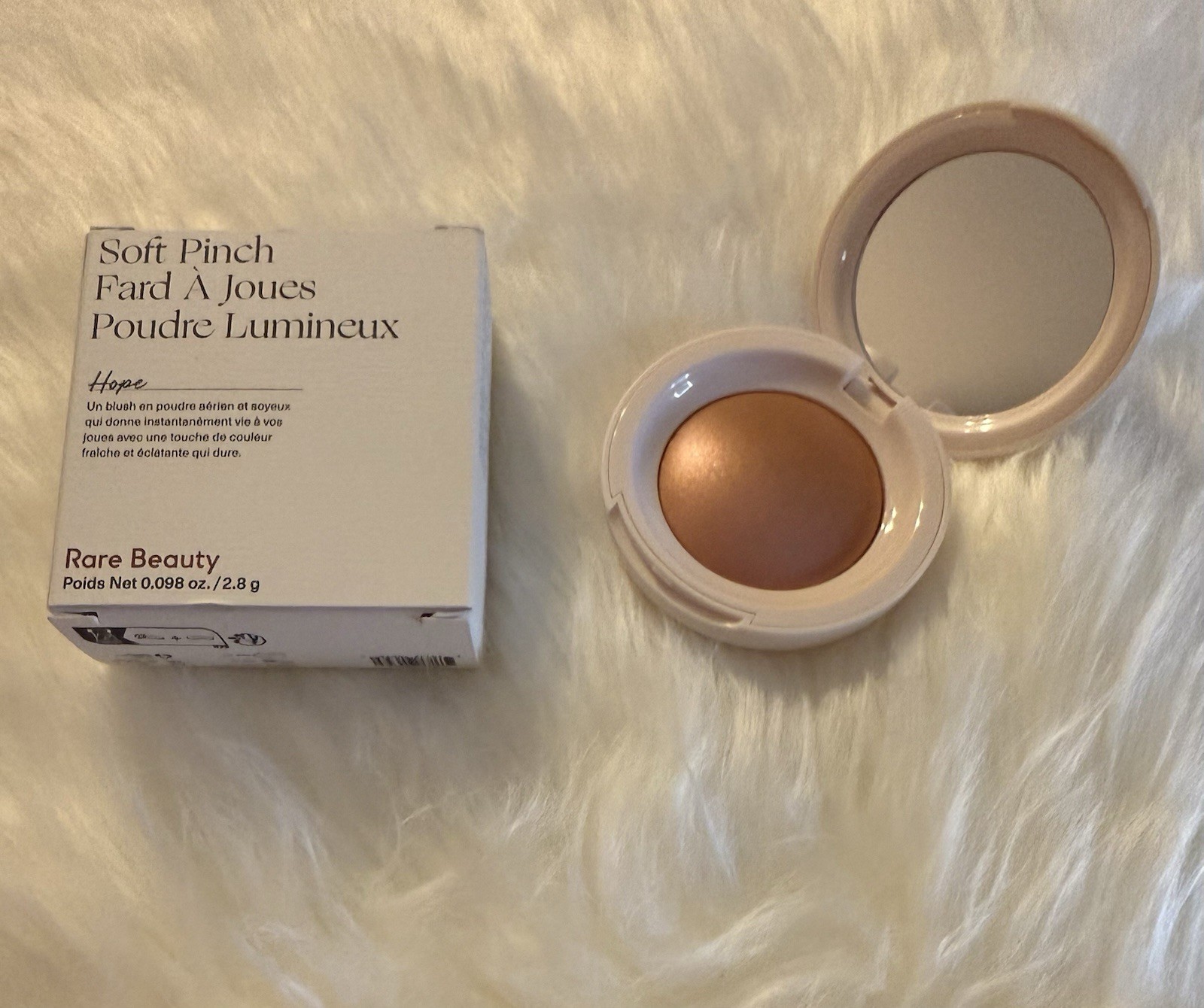 RARE BEAUTY by Selena Gomez Soft Pinch Luminous Powder Blush HOPE Full Size NIB RARE BEAUTY by Selena Gomez Soft Pinch Luminous Powder Blush HOPE Full Size NIB