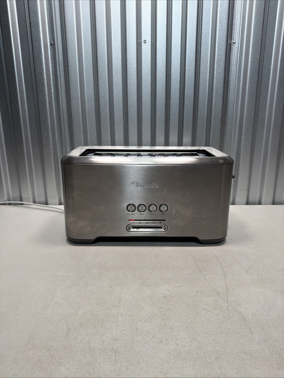 Breville 4-Slice Toaster Brushed Stainless Steel A Bit More BTA730XL