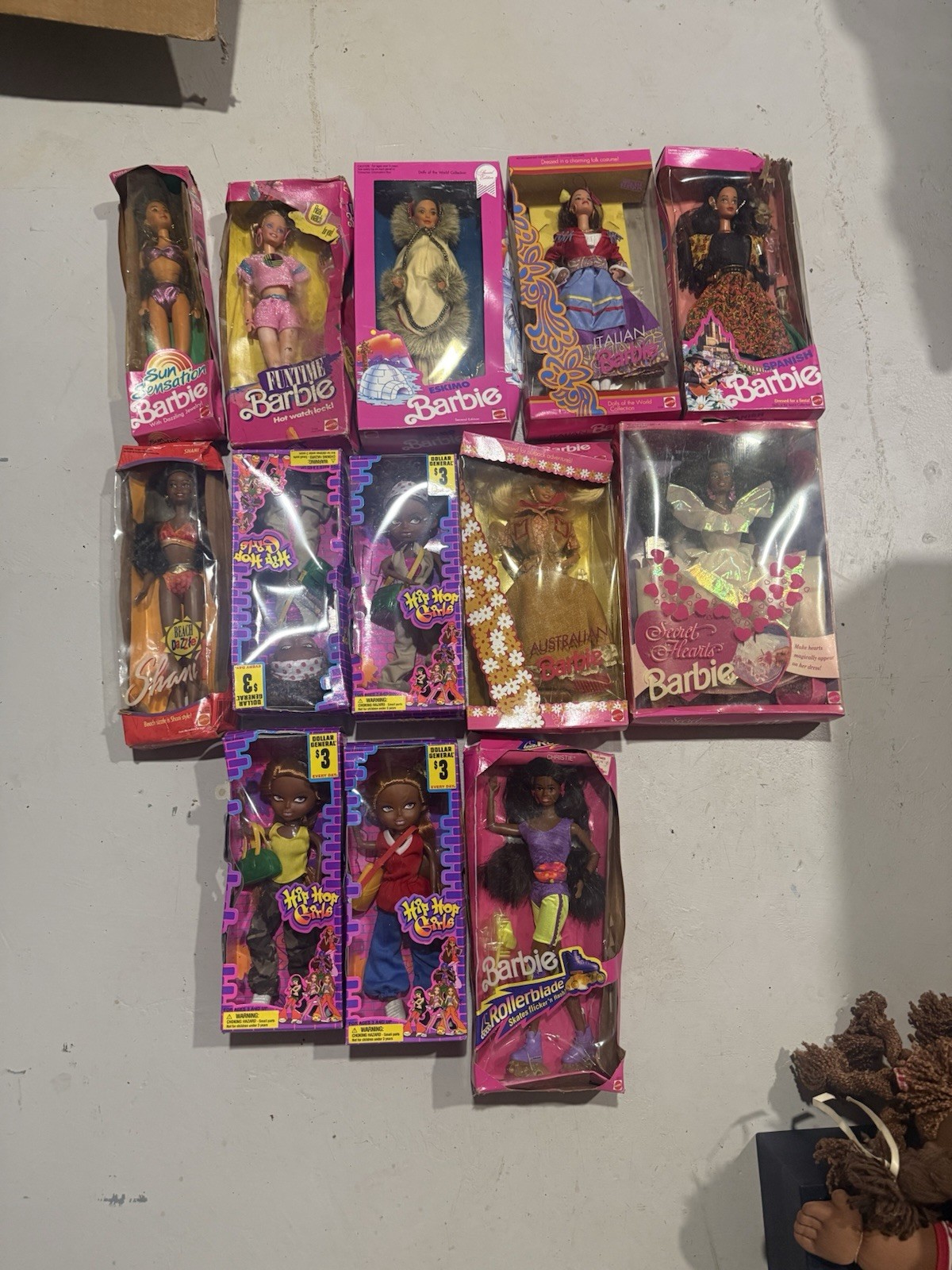 Vintage Barbie & Friend Dolls – NIB (New in Box) Collection Vintage Barbie & Friend Dolls – NIB (New in Box) Collection