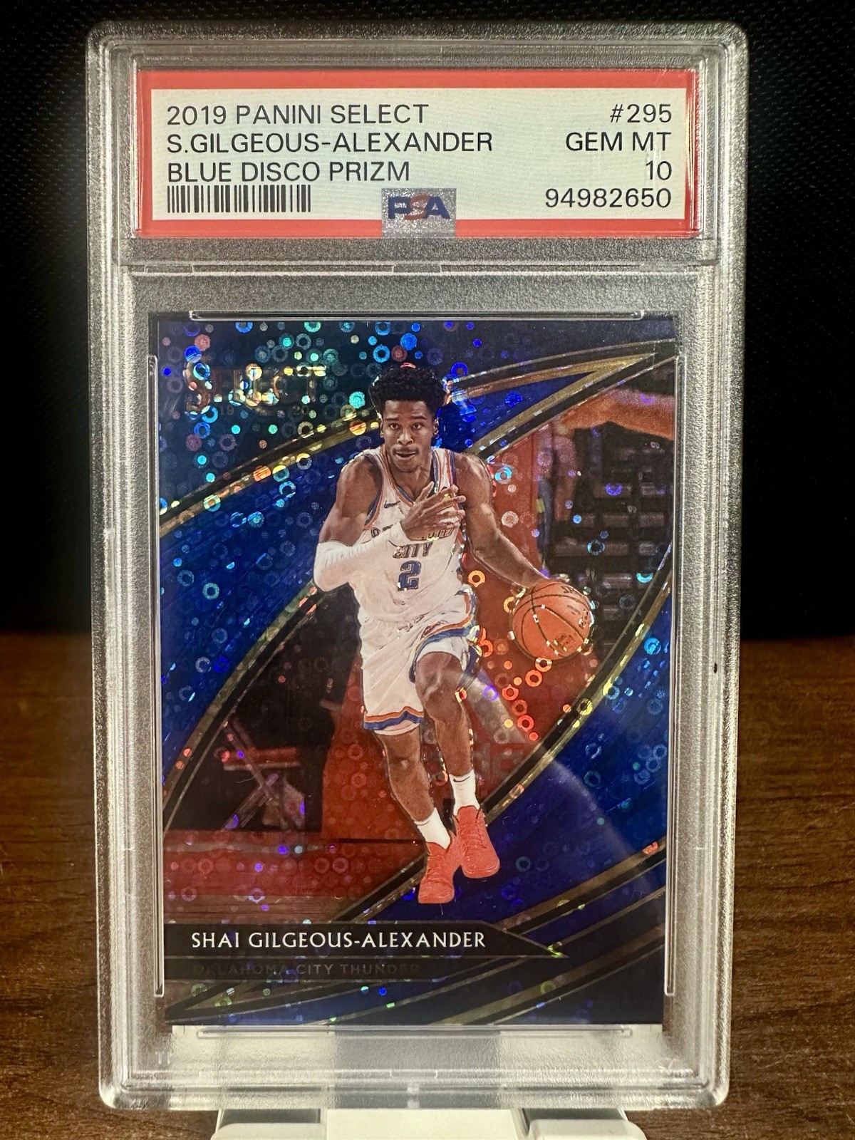2019-20 Panini Select Courtside Shai Gilgeous-Alexander Blue Disco /25 PSA 10 2019-20 Panini Select Courtside Shai Gilgeous-Alexander Blue Disco /25 PSA 10