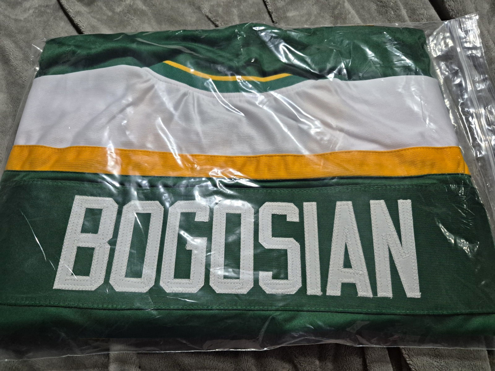 Zach Bogosian signed wild Jersey size XL Zach Bogosian signed wild Jersey size XL