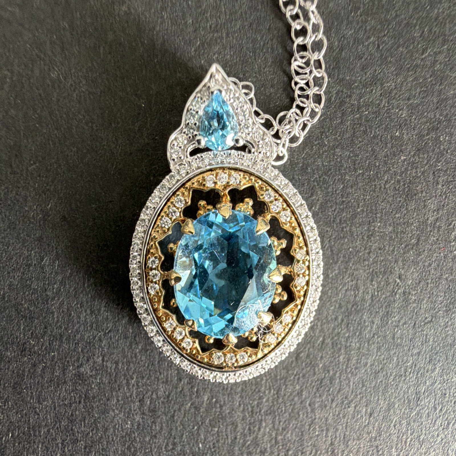 Enchanted Disney Fine Jewelry Aladdin 10k Gold Blue Topaz Oval Pendant 19\ Enchanted Disney Fine Jewelry Aladdin 10k Gold Blue Topaz Oval Pendant 19\