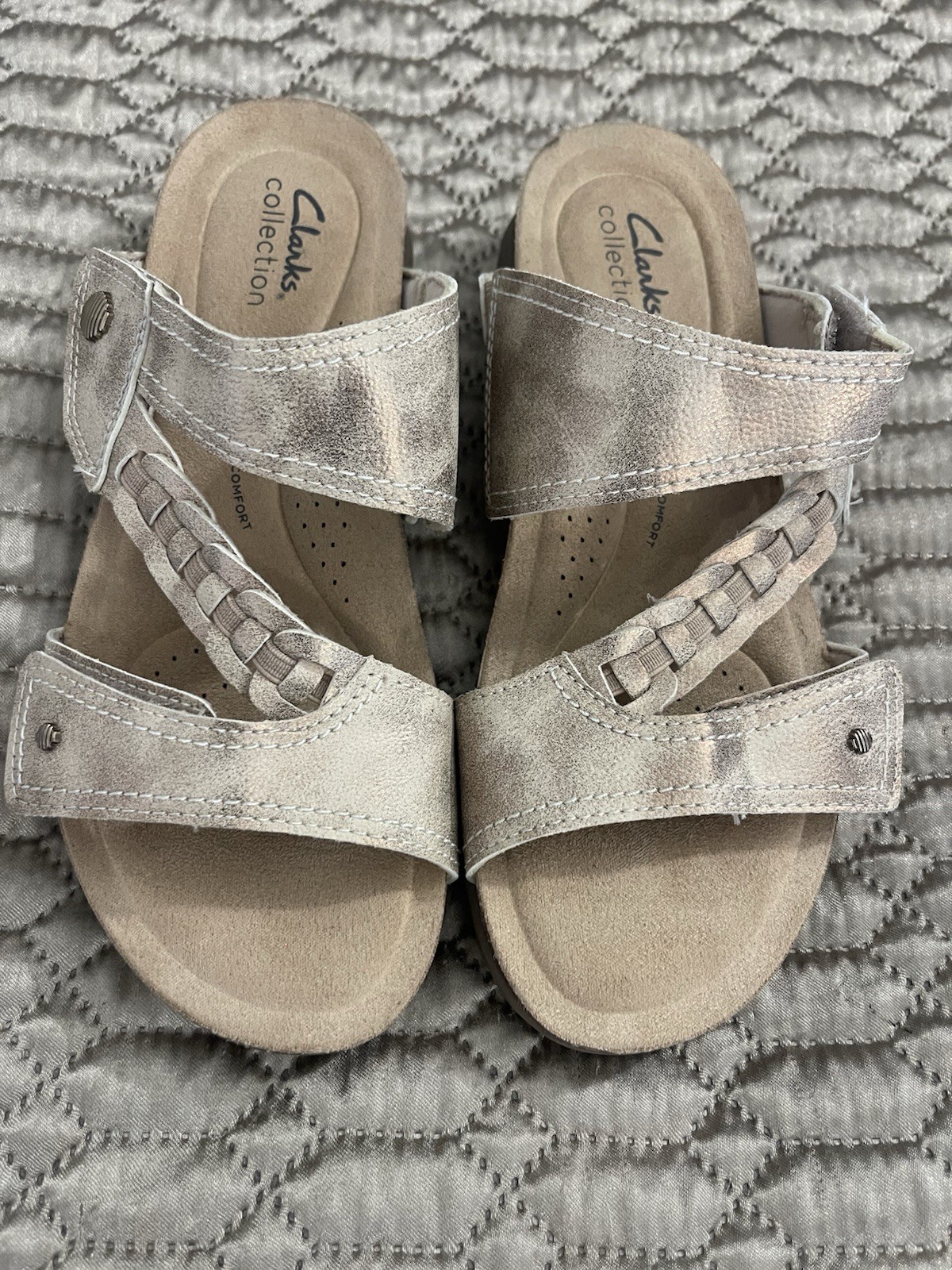 clarks collection women’s 7.5 Raelyn slide sandals in bronze leather. excellent clarks collection women’s 7.5 Raelyn slide sandals in bronze leather. excellent