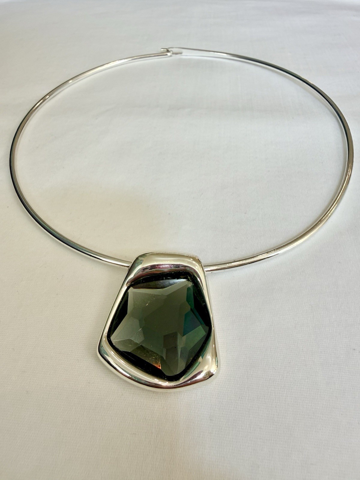 Vintage RLM Robert Lee Morris Soho Modernist Collar Necklace Smoky Gray Pendant Vintage RLM Robert Lee Morris Soho Modernist Collar Necklace Smoky Gray Pendant