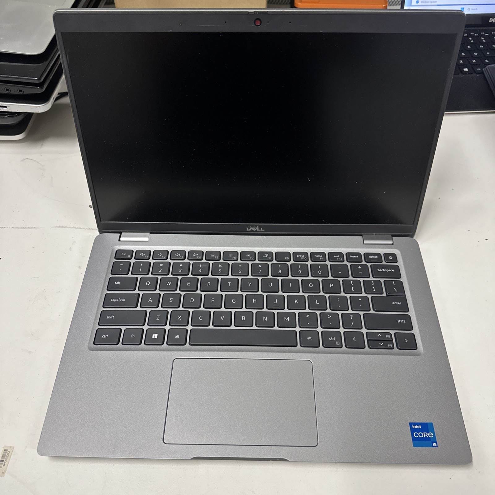 Dell Latitude 5420 GRADE B - FHD - i5-1145G7 - No RAM/SSD/OS - READ