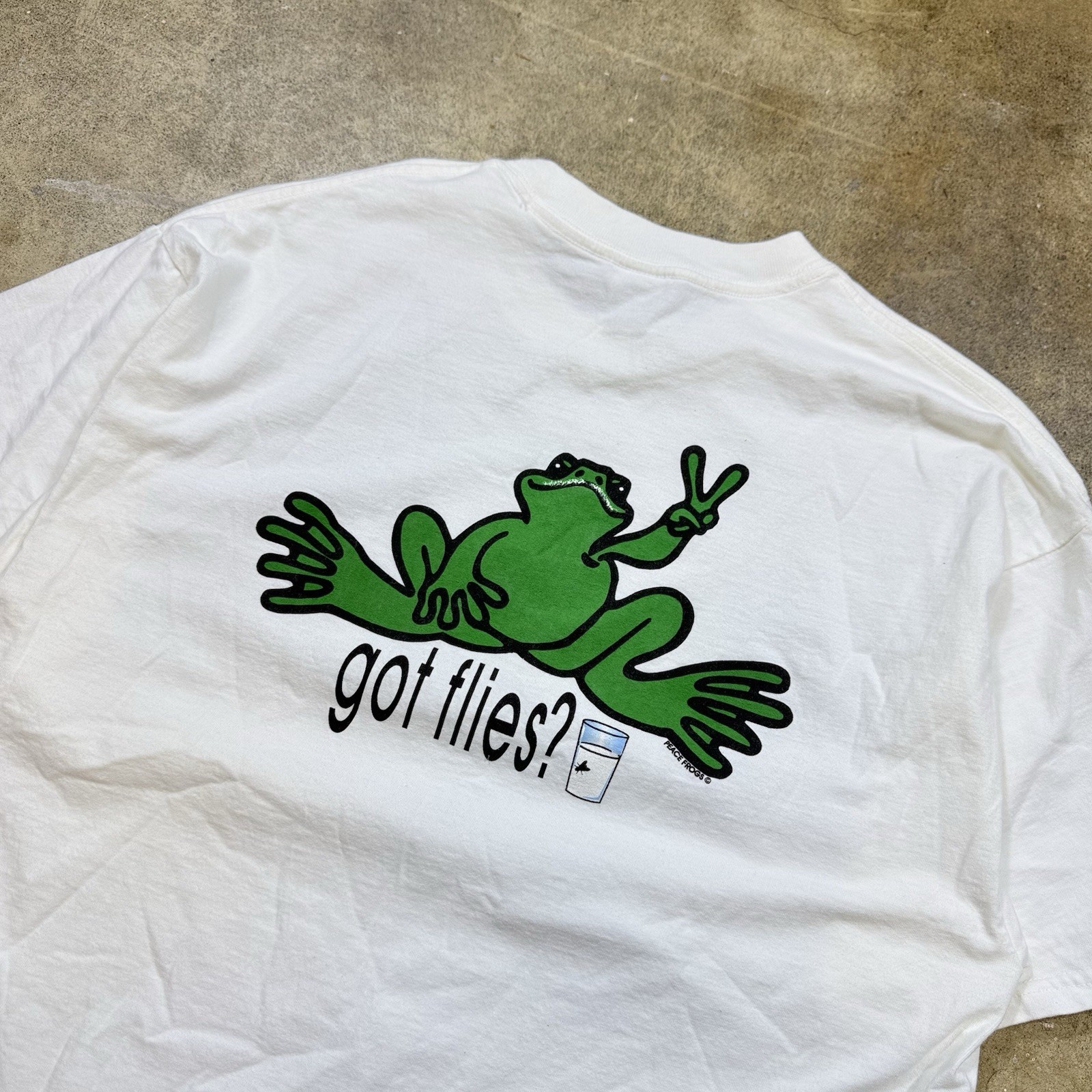 Vintage 00s Peace Frogs Got Flies? Men’s XXL White T Shirt Mill Parody Vintage 00s Peace Frogs Got Flies? Men’s XXL White T Shirt Mill Parody