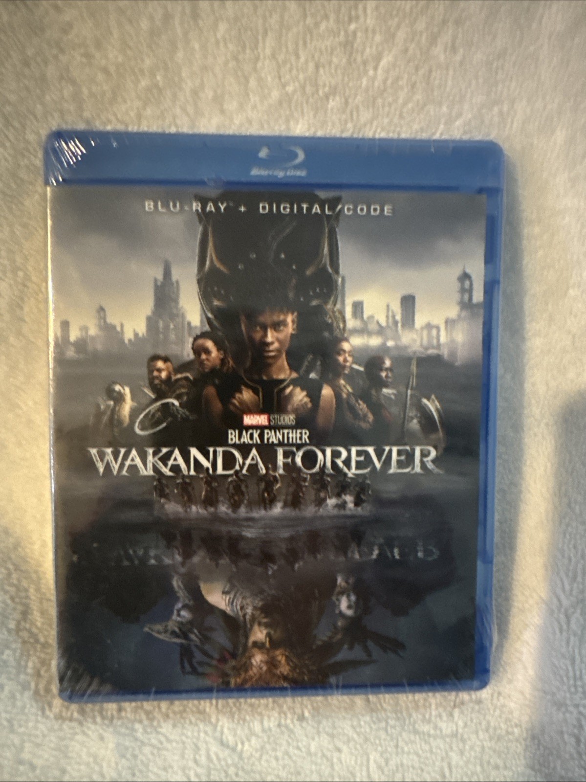 Black Panther: Wakanda Forever (Blu-ray + Digital, 2022) Marvel Studios New Black Panther: Wakanda Forever (Blu-ray + Digital, 2022) Marvel Studios New