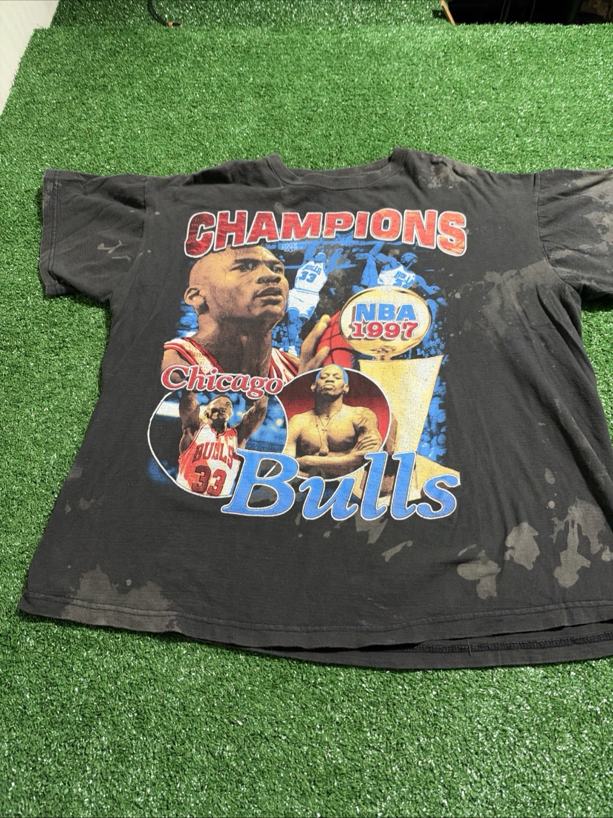 Vintage 1997 Chicago Bulls NBA Champions Rap Tee T-Shirt Jordan Pippen Rodman XL Vintage 1997 Chicago Bulls NBA Champions Rap Tee T-Shirt Jordan Pippen Rodman XL