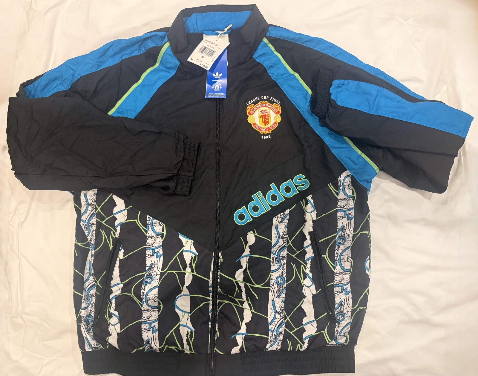 Adidas Manchester United 90 Woven Tack Jacket  Men\'s Size Medium (KD5815)