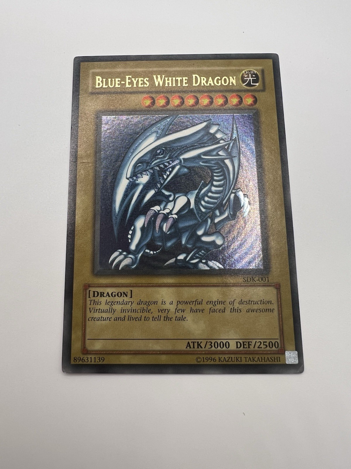 YUGIOH BLUE-EYES WHITE DRAGON SDK-001 – ORIGINAL VINTAGE ULTRA RARE