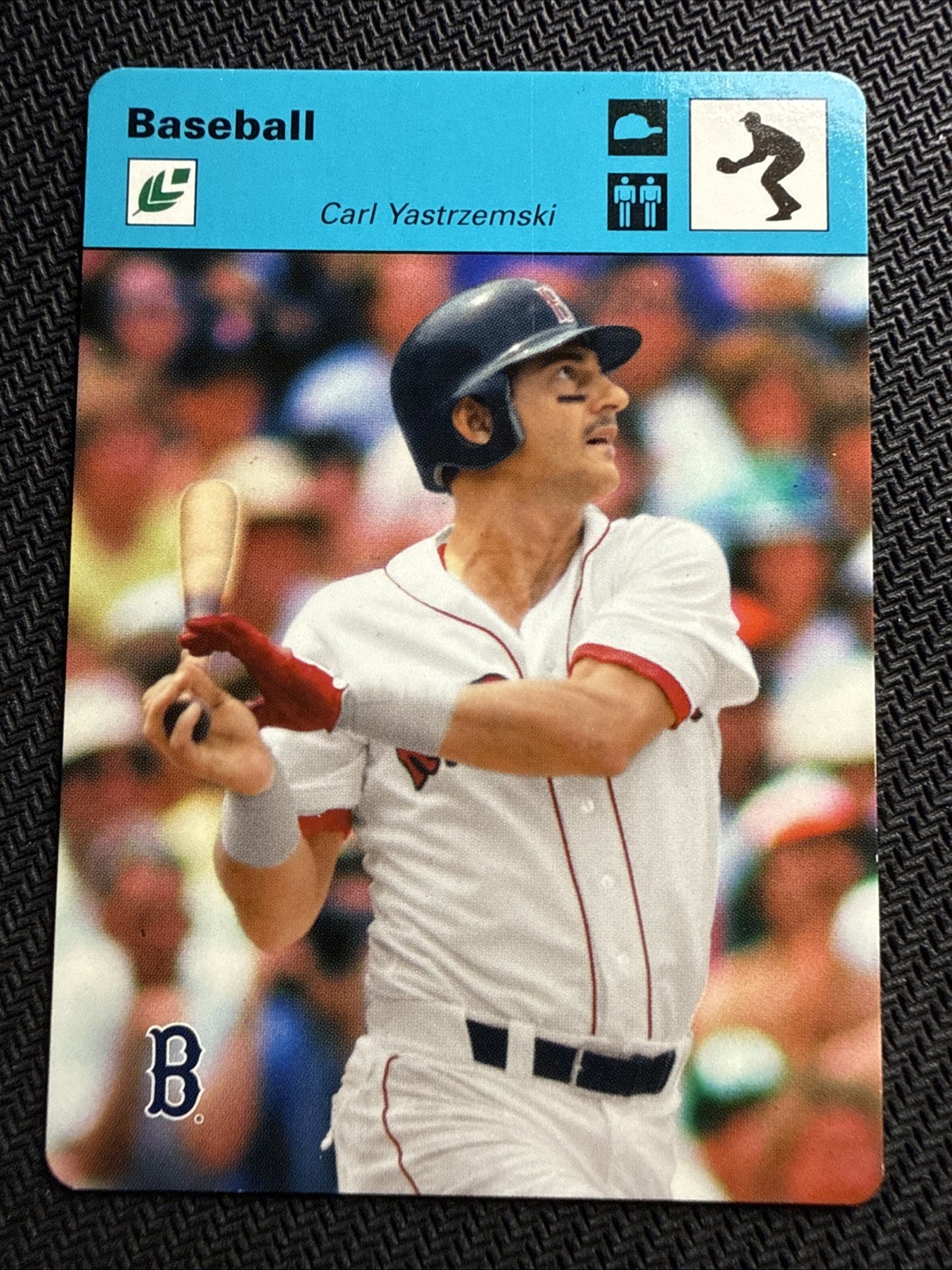 2005 Leaf #8 Carl Yastrzemski Sportscasters 30 Teal Throwing-Glove #/30 2005 Leaf #8 Carl Yastrzemski Sportscasters 30 Teal Throwing-Glove #/30