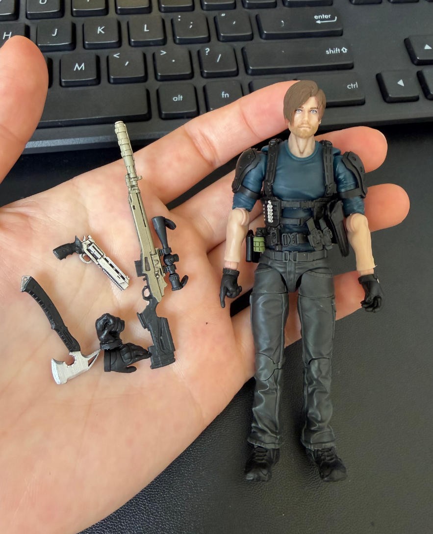 Hot Painted 1/18 Man 3.75 Hot Painted 1/18 Man 3.75