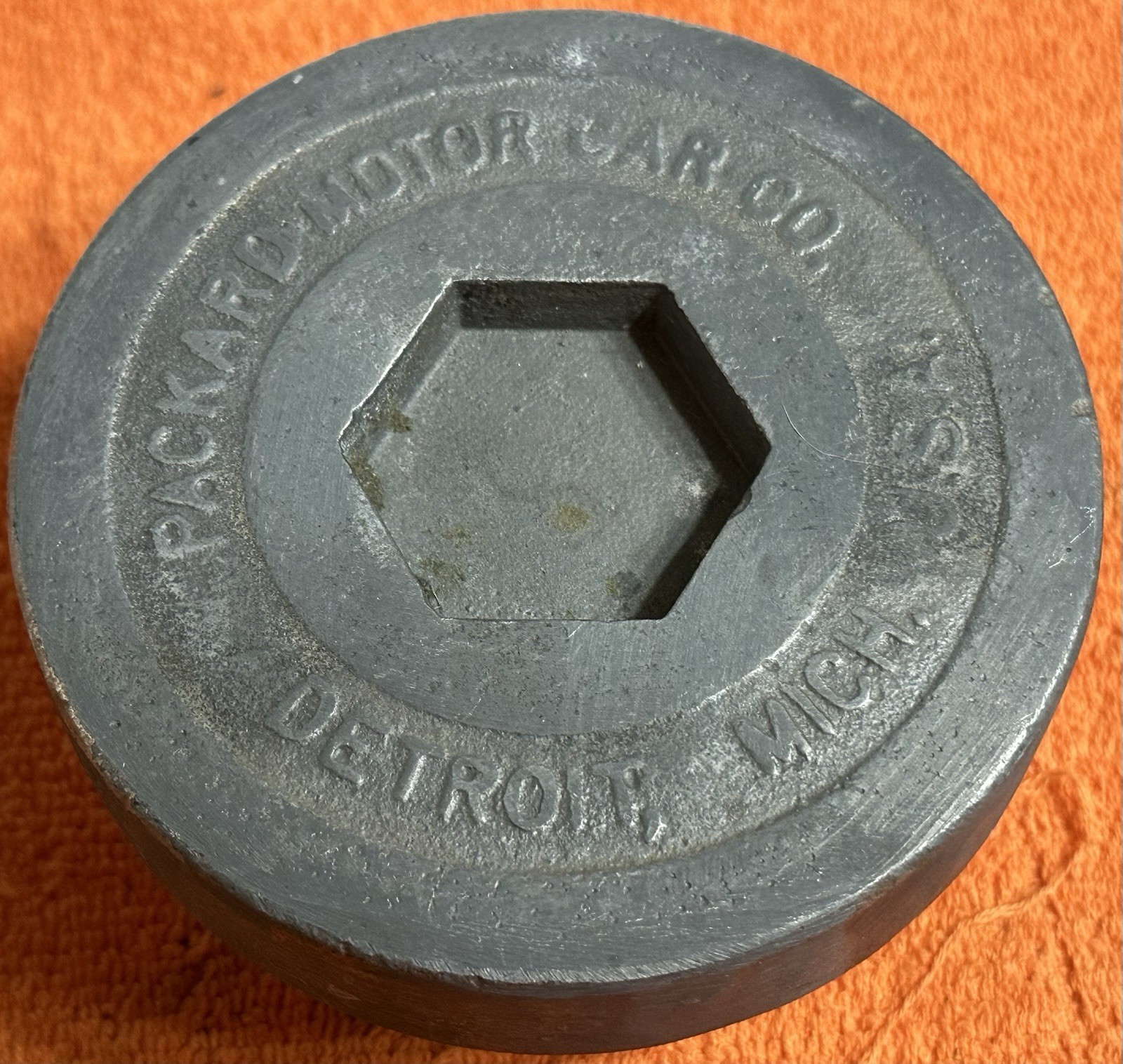 1920’s Vintage PACKARD Wheel Grease Center Cap Hubcap Dust Cover OLD #59 1920’s Vintage PACKARD Wheel Grease Center Cap Hubcap Dust Cover OLD #59