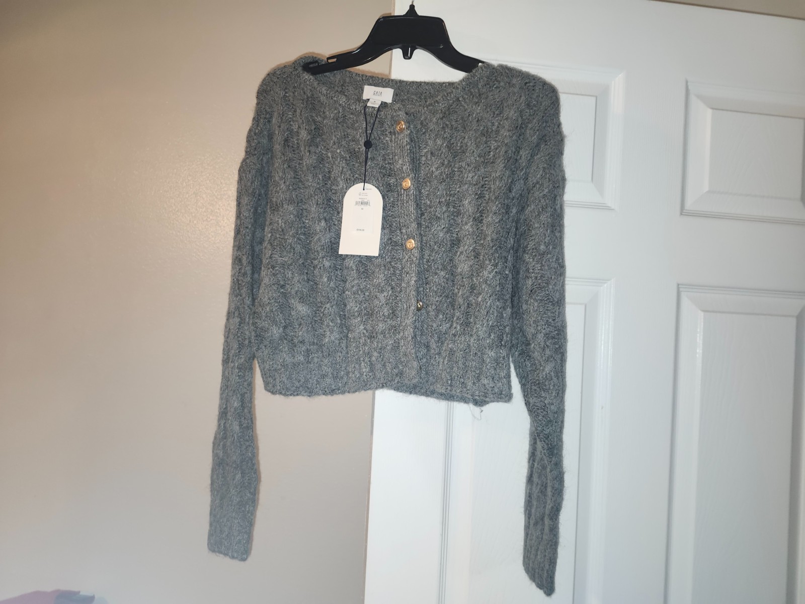 GAIA x Gap Grey Cable-Knit Mock Neck Cropped Sweater Women\'s M GAIA x Gap Grey Cable-Knit Mock Neck Cropped Sweater Women\'s M