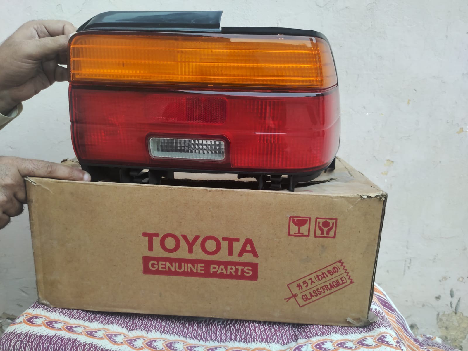 NOS Toyota Corolla 92-97 AE100 AE101 Right Side Tail Light Ichikoh Japan FS