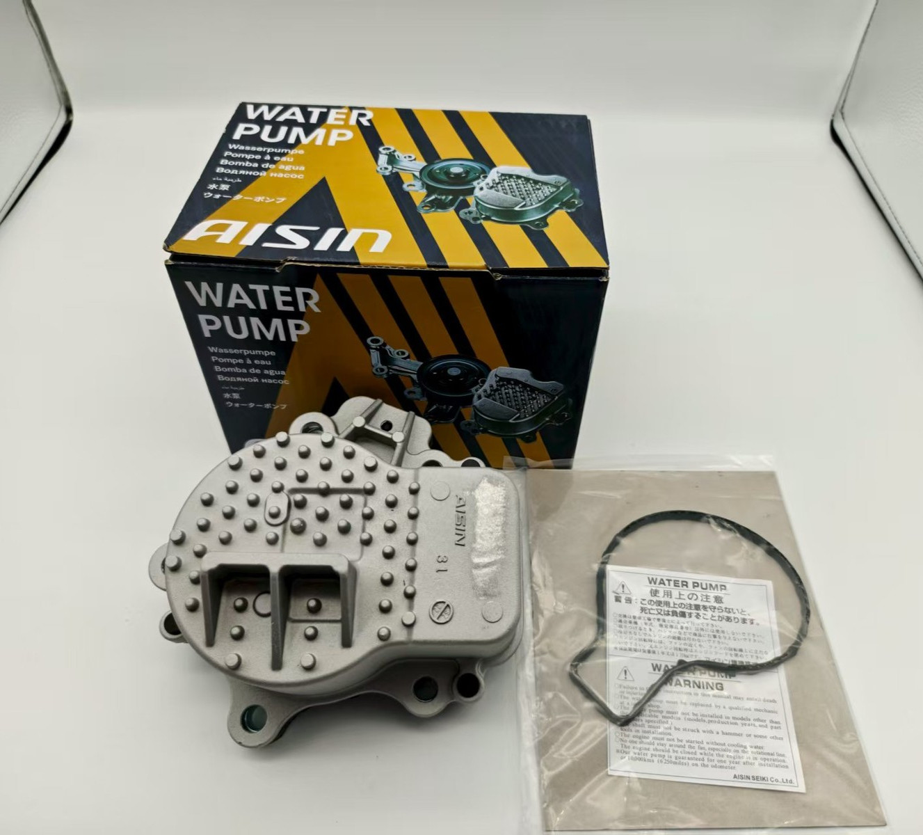 AISIN Water Pump WPT-190 Genuine ZVW30/ZVW35 161A0-29015 Prius NEW