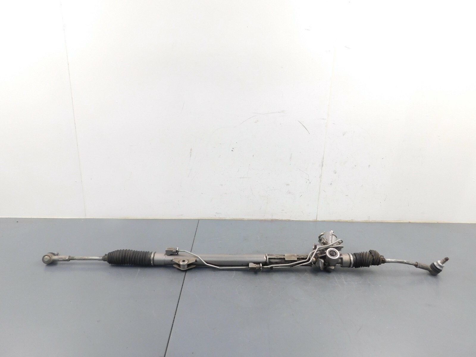 2015 14 - 18 Aston Martin V12 Vantage S Rack & Pinion / End Links #1954 C4