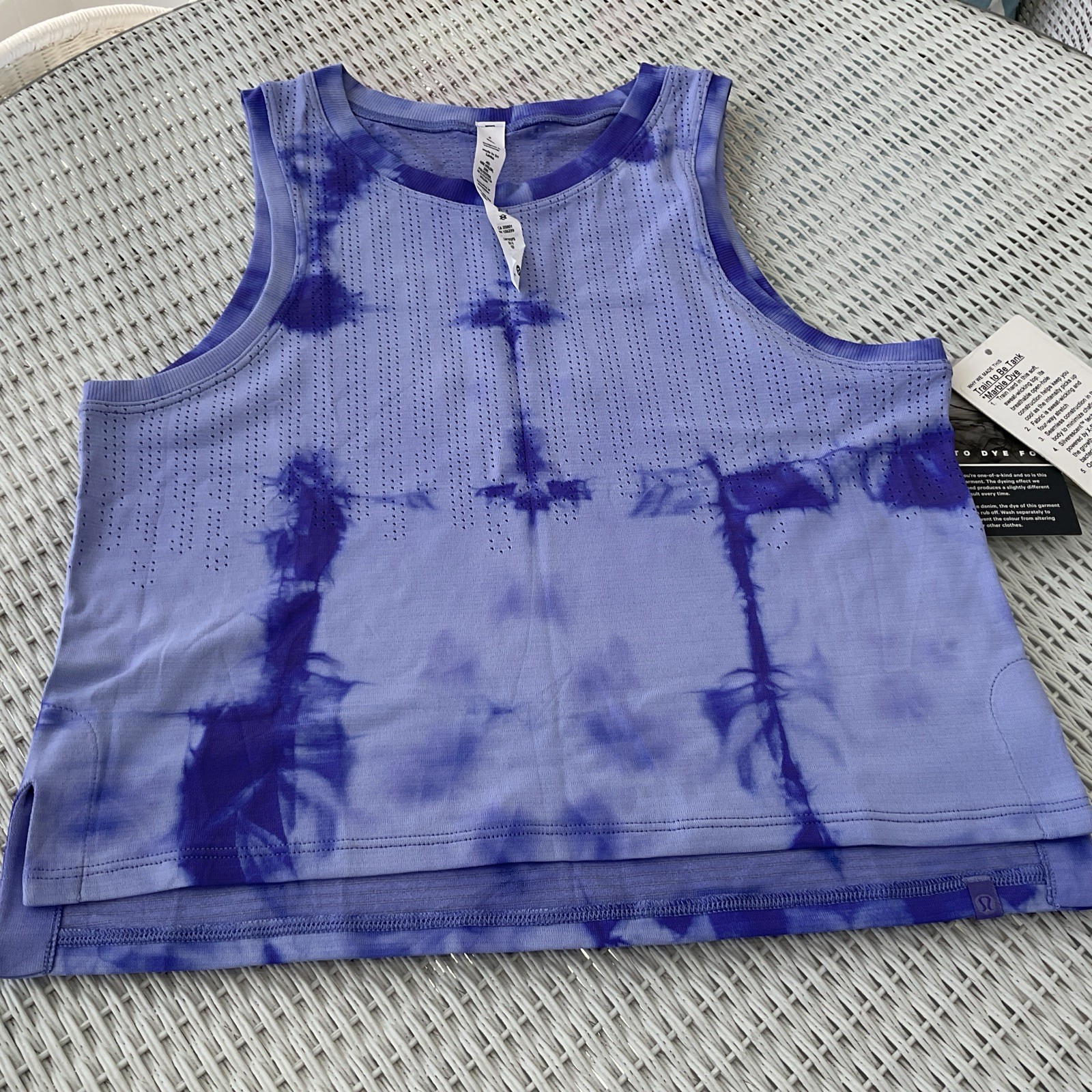 Lululemon NWT Train to Be Tank in the Marble Dye Charged Indigo colorway Size 2 Lululemon NWT Train to Be Tank in the Marble Dye Charged Indigo colorway Size 2