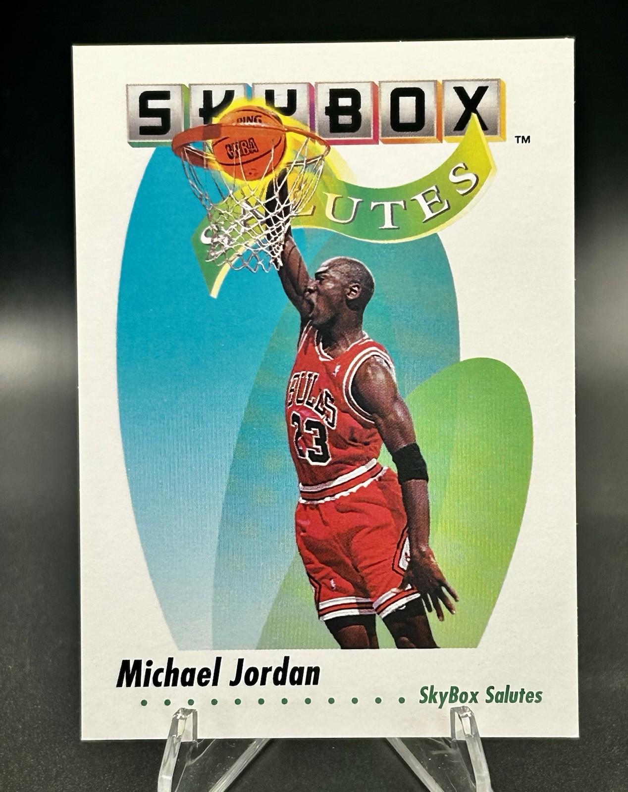 Michael Jordan, Skybox Salutes #572 - 1991-92 Skybox Chicago Bulls Michael Jordan, Skybox Salutes #572 - 1991-92 Skybox Chicago Bulls