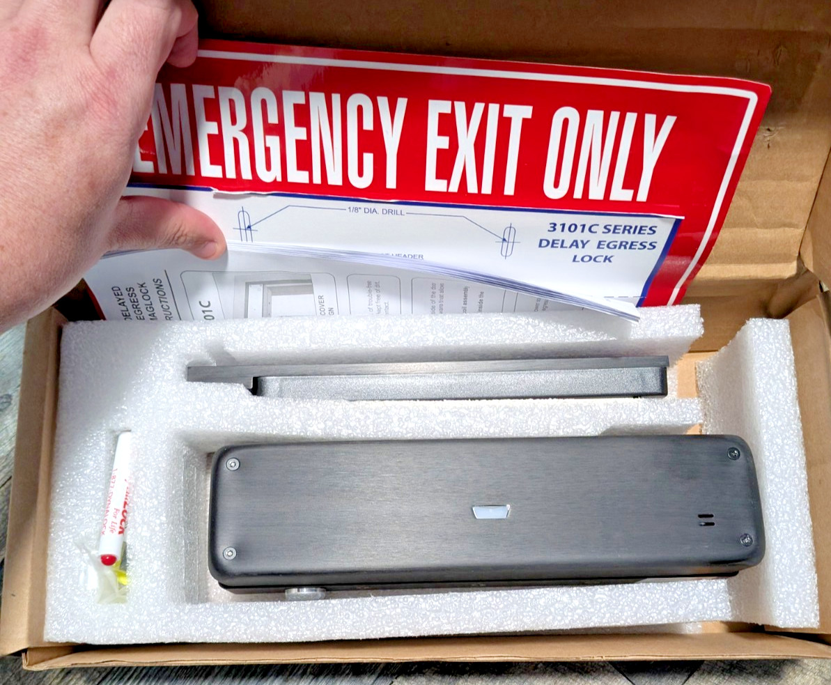 DynaLock 3101c Delayed Egress Maglock DynaLock 3101c Delayed Egress Maglock