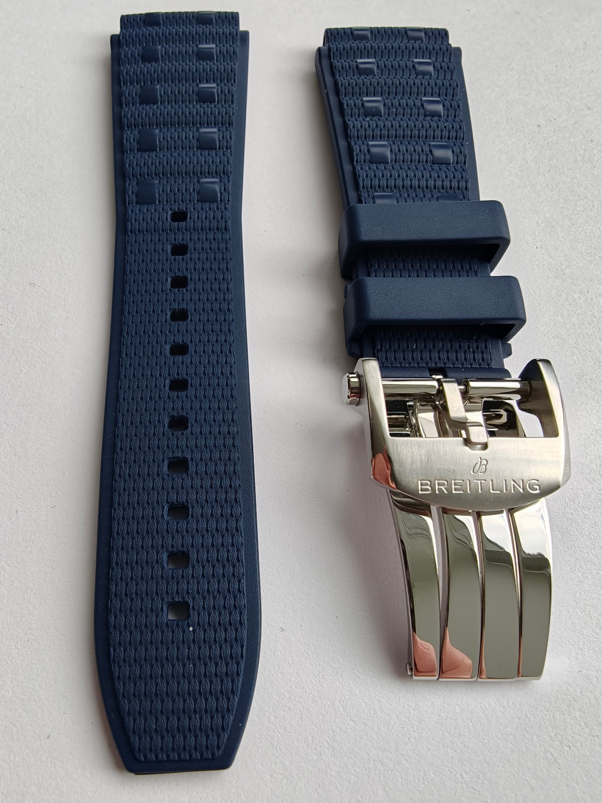 Breitling Rouleaux blue rubber strap 344S + folding clasp A20DSA.6 