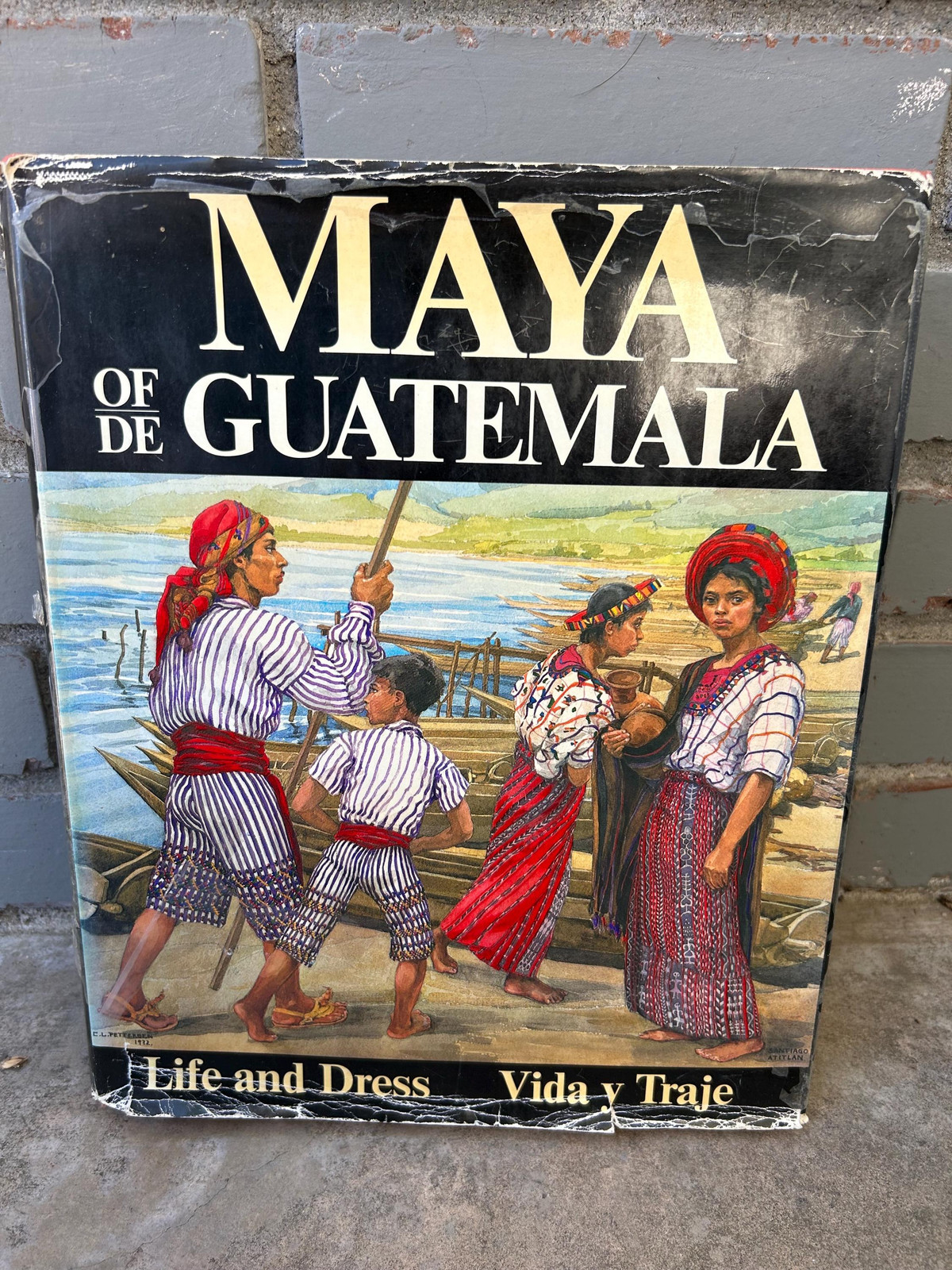 Maya of/de Guatemala Art History Hardcover First Edition 1976 Maya of/de Guatemala Art History Hardcover First Edition 1976