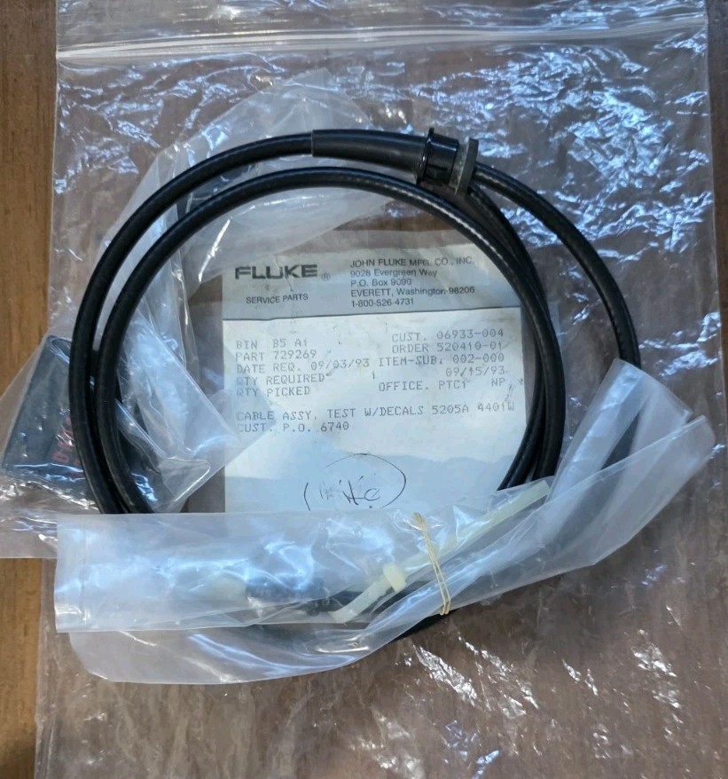 FLUKE 341552 OUTPUT CABLE ASSEMBLY FOR 5205A AND 5215A ****NEW**** FLUKE 341552 OUTPUT CABLE ASSEMBLY FOR 5205A AND 5215A ****NEW****